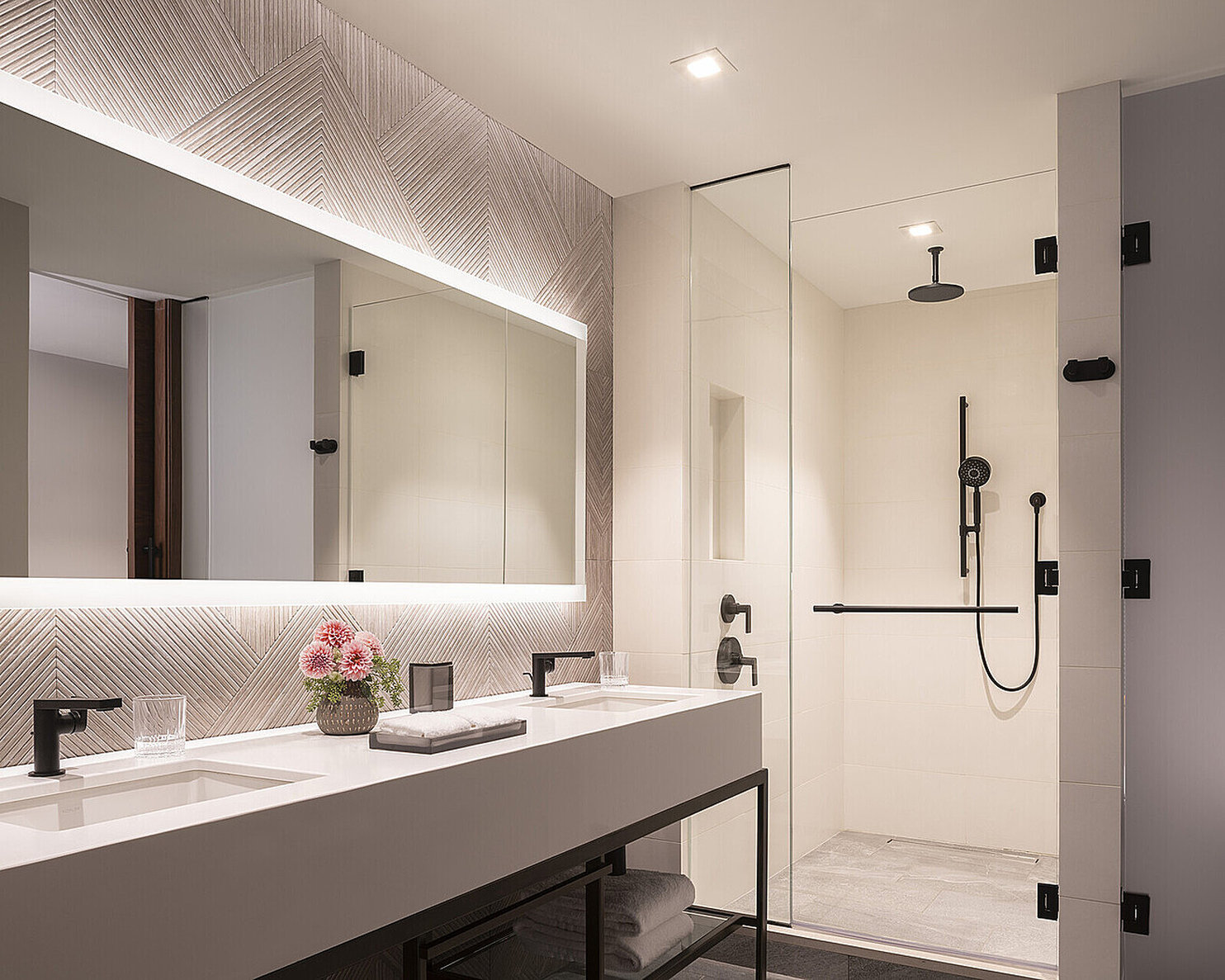 Four Seasons Hotel Nashville by null