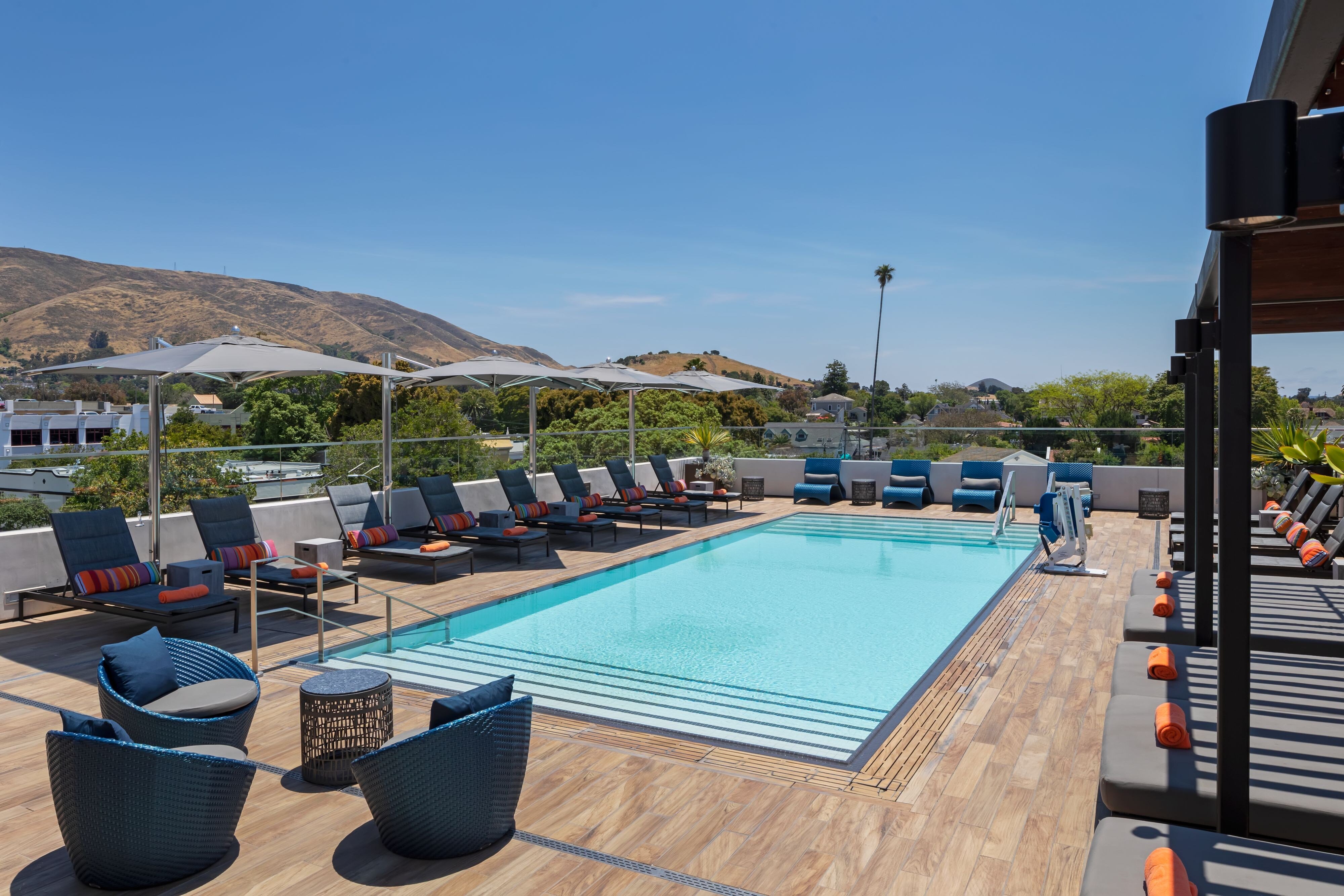 HOTEL CERRO, Autograph Collection by null