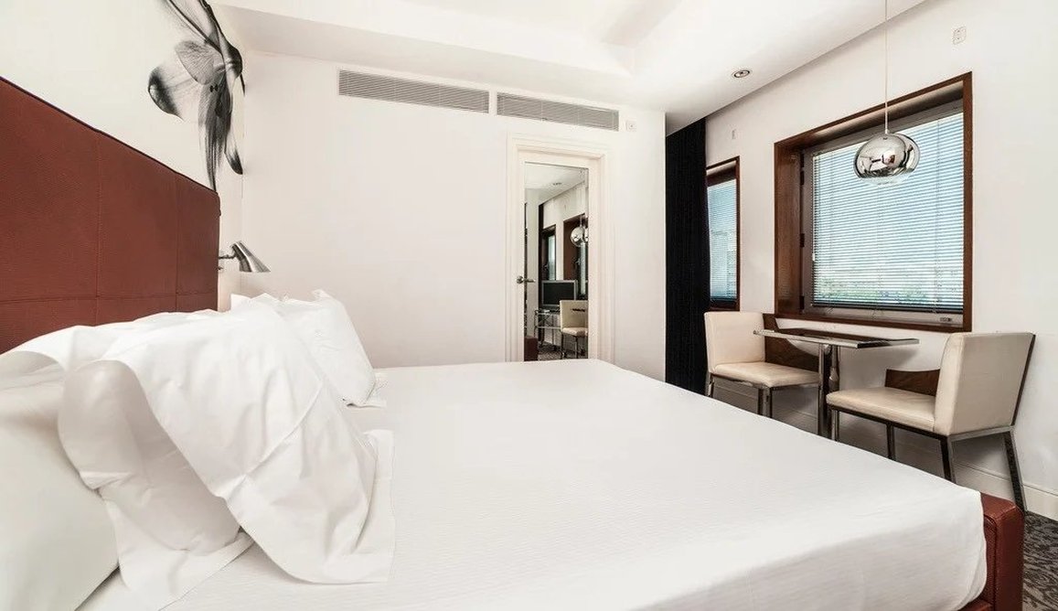 Palacio Avenida Palma by null
