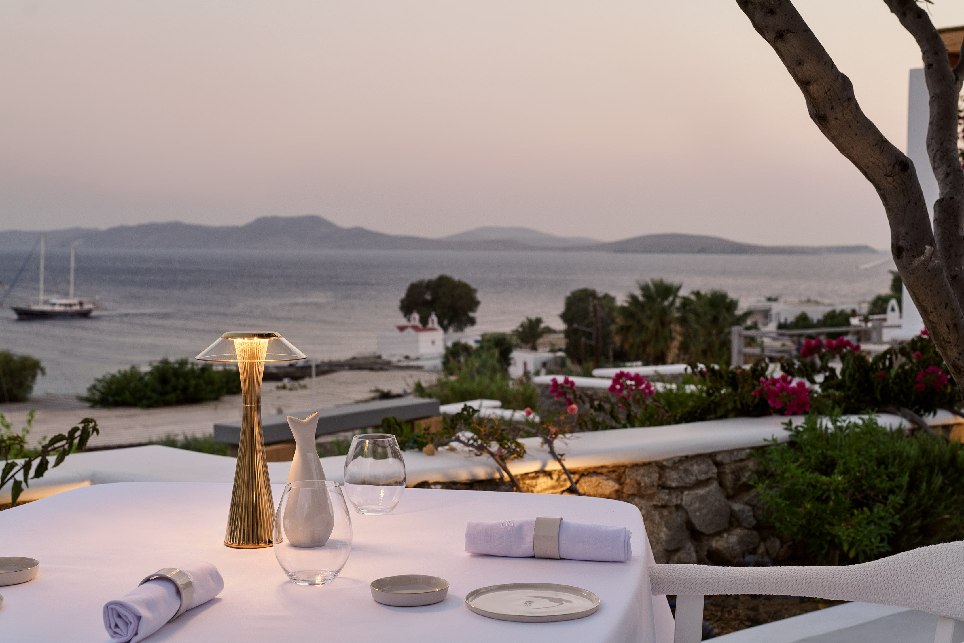 Katikies Mykonos by Google