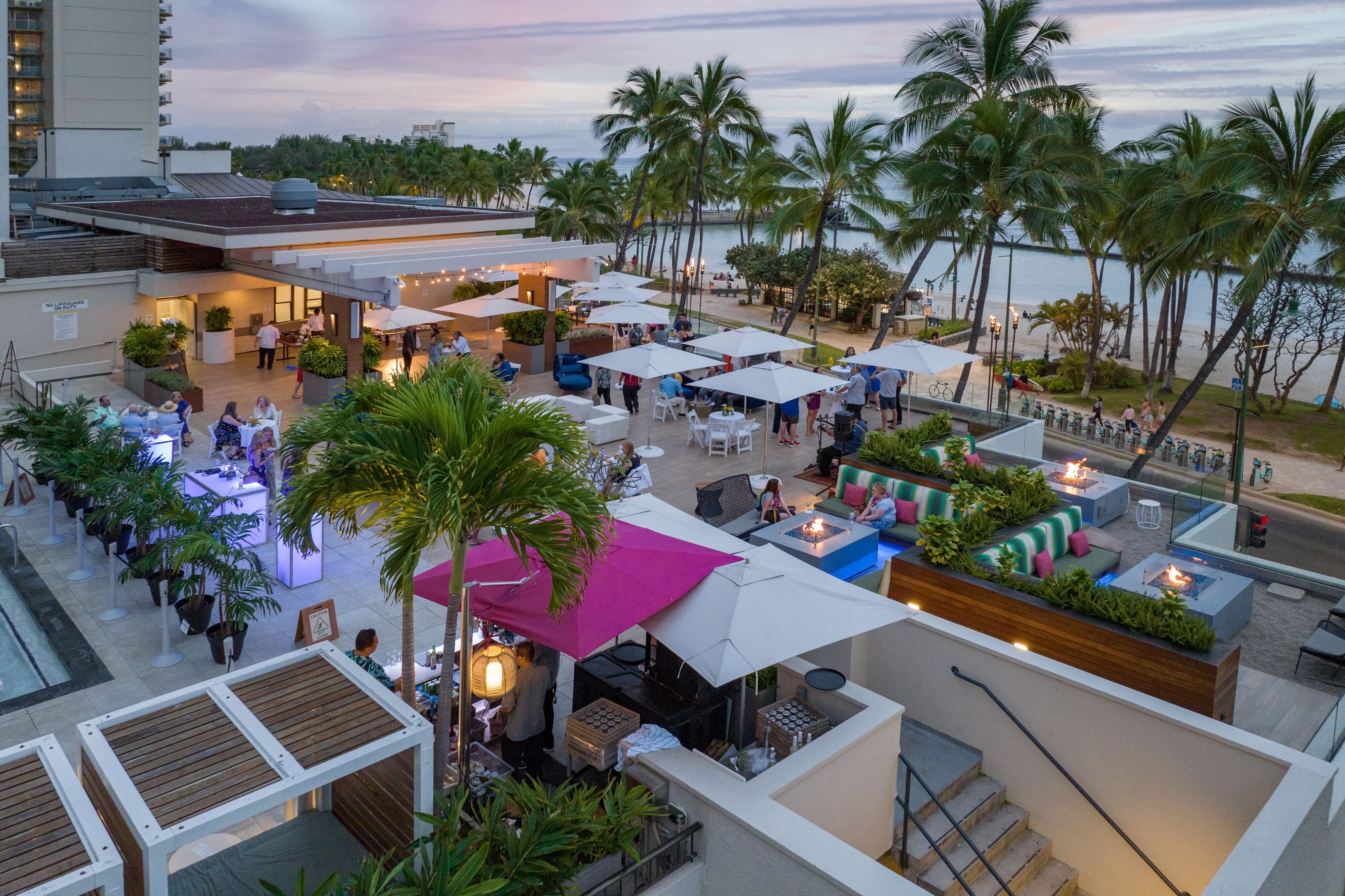 Waikiki Beach Marriott Resort & Spa photo 4