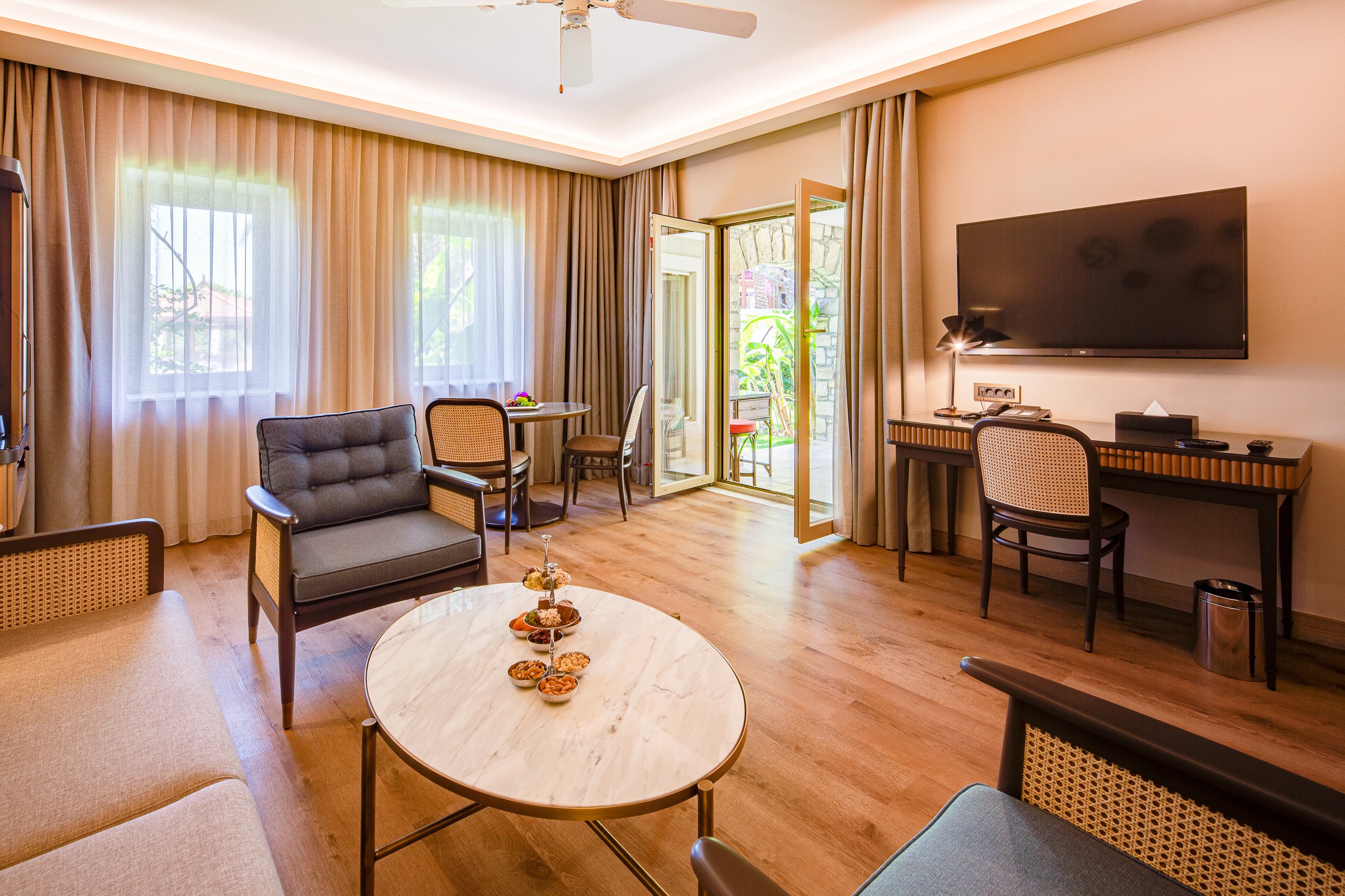 Divan Bodrum Otel by null