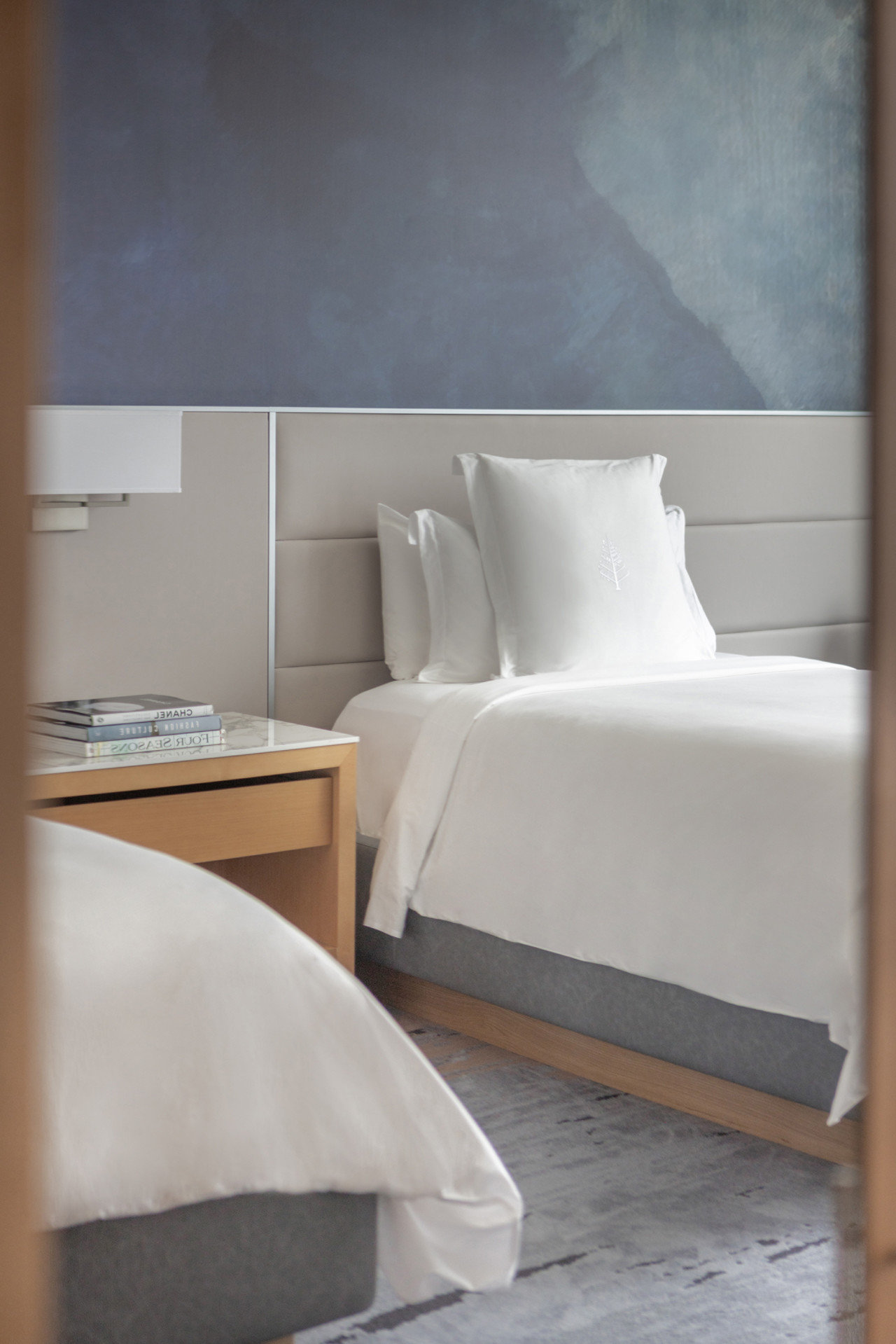 Four Seasons Hotel St. Louis by null