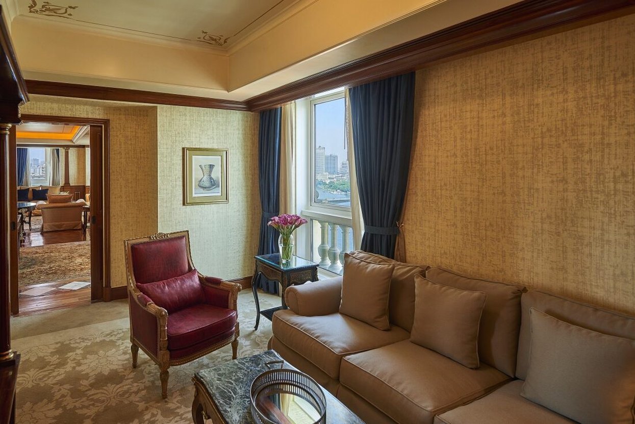 Four Seasons Hotel Cairo at The First Residence by null