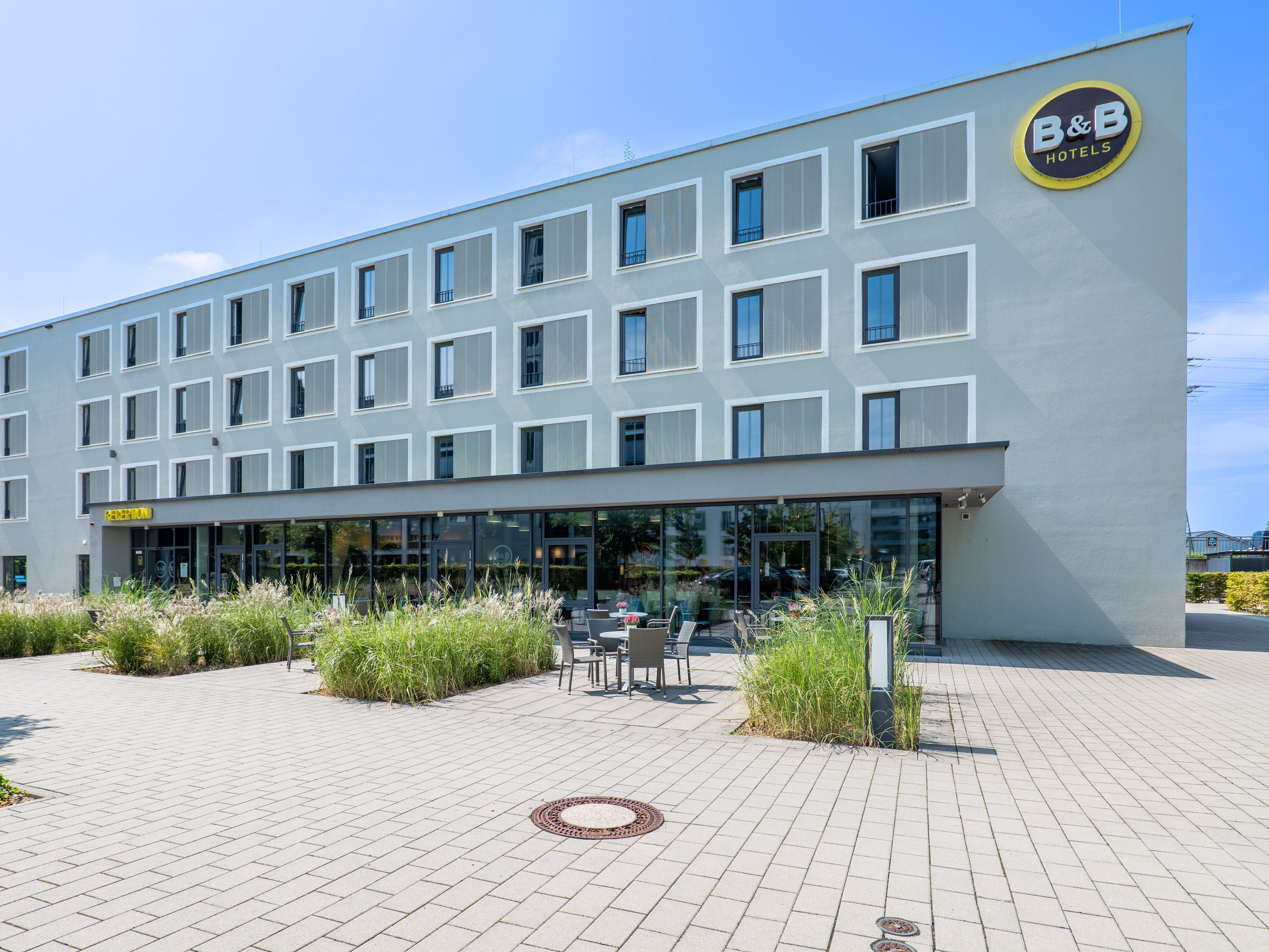 B&B HOTEL Offenburg-City image