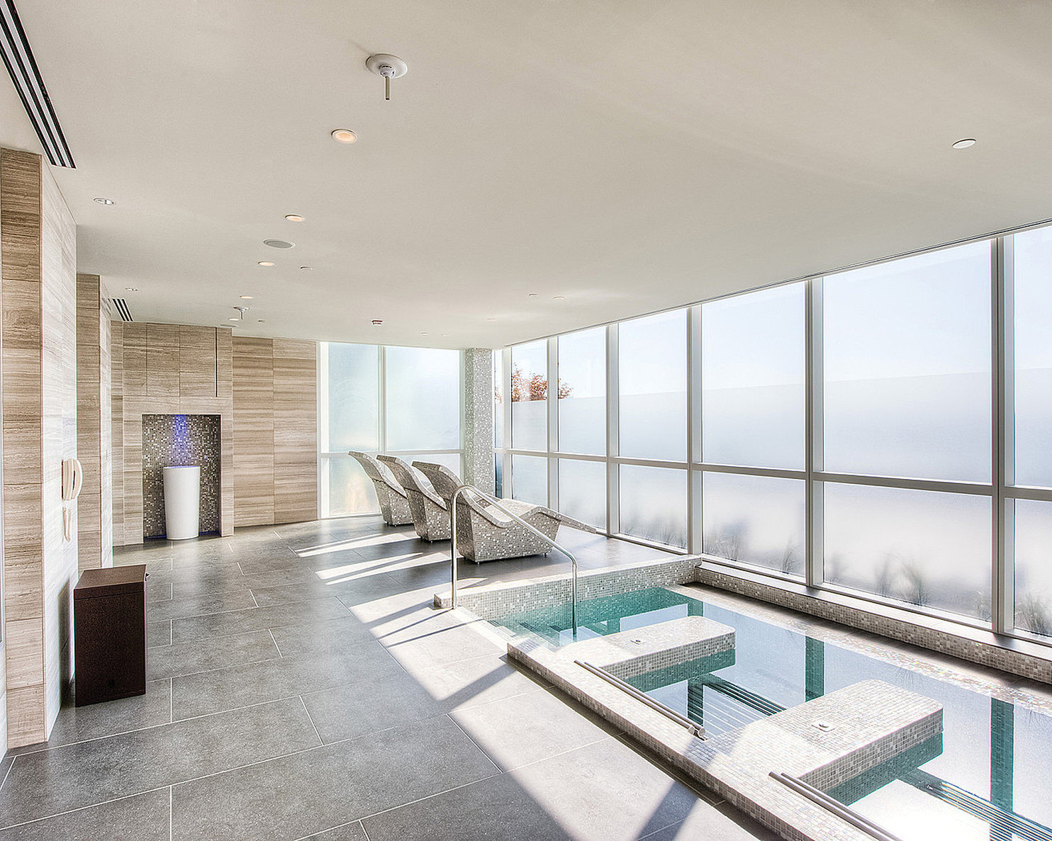 Four Seasons Hotel Baltimore by null