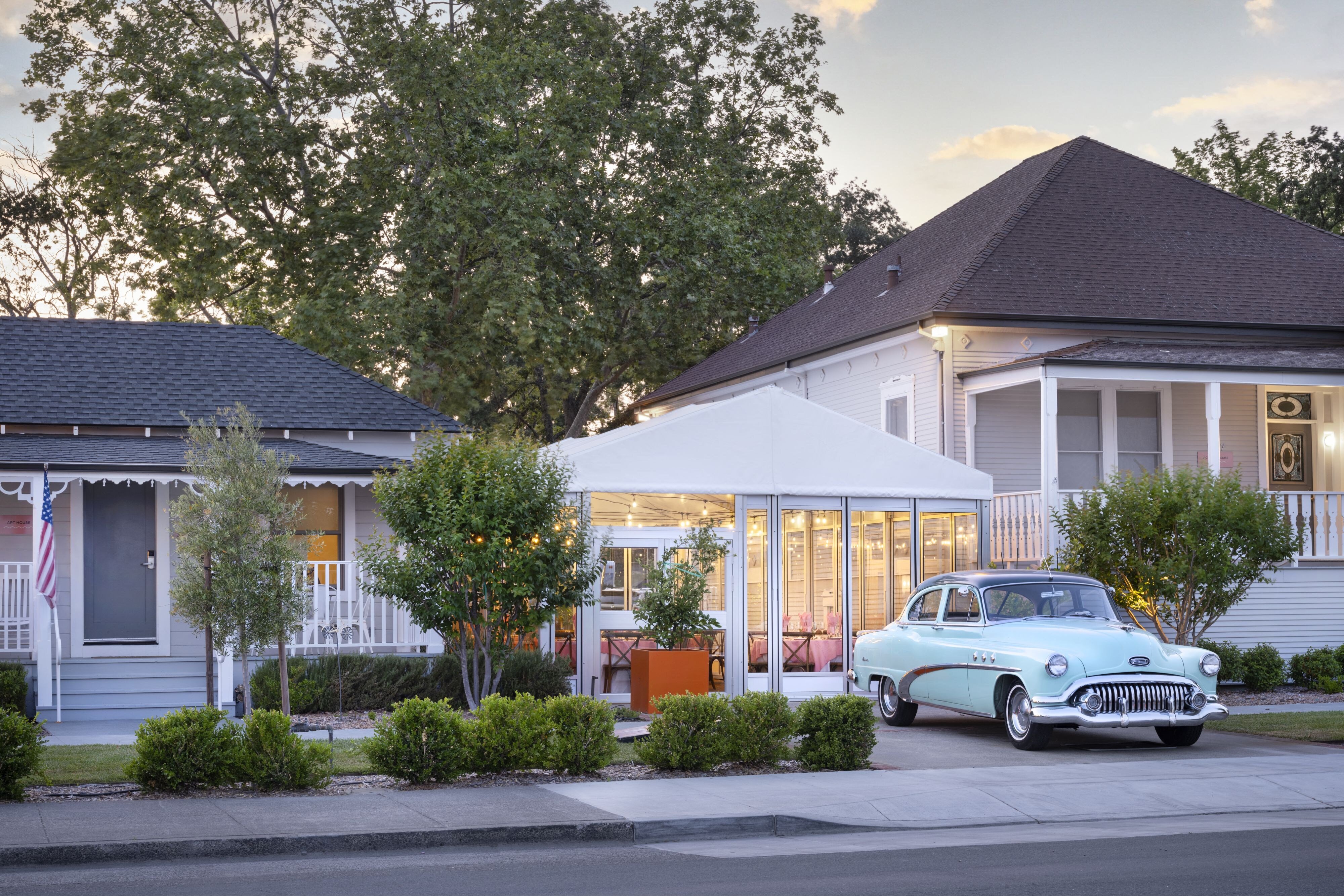 Dr. Wilkinson's Backyard Resort & Mineral Springs by null