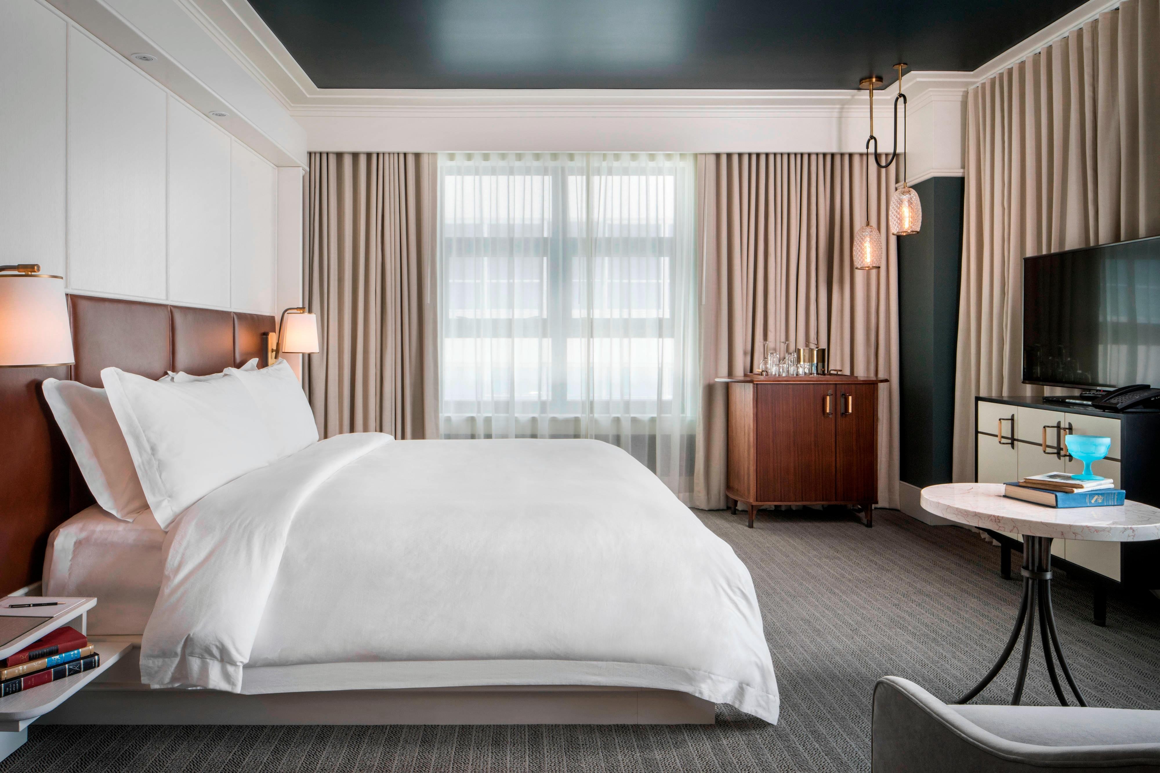 Perry Lane Hotel, a Luxury Collection Hotel, Savannah by null