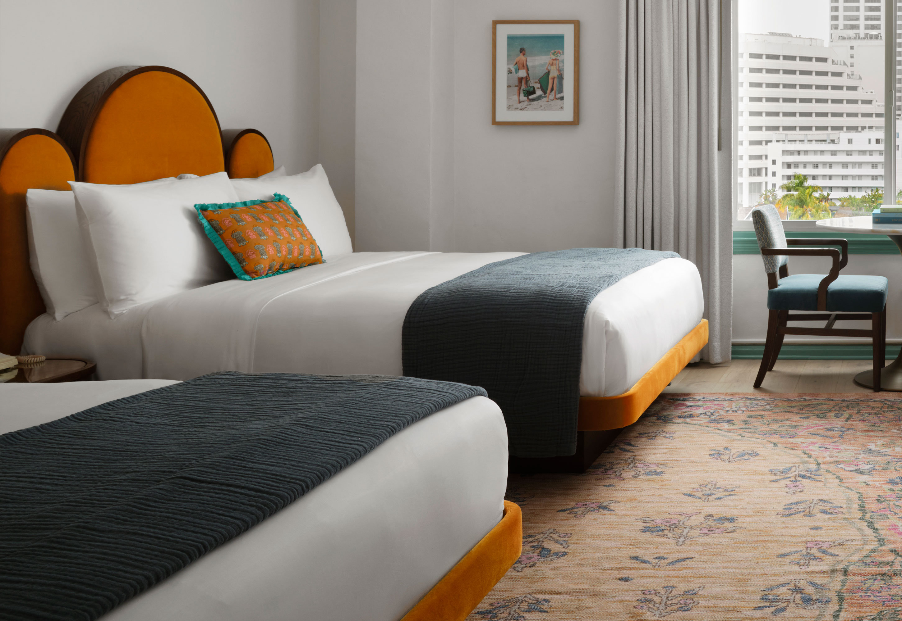 The Georgian Hotel by null