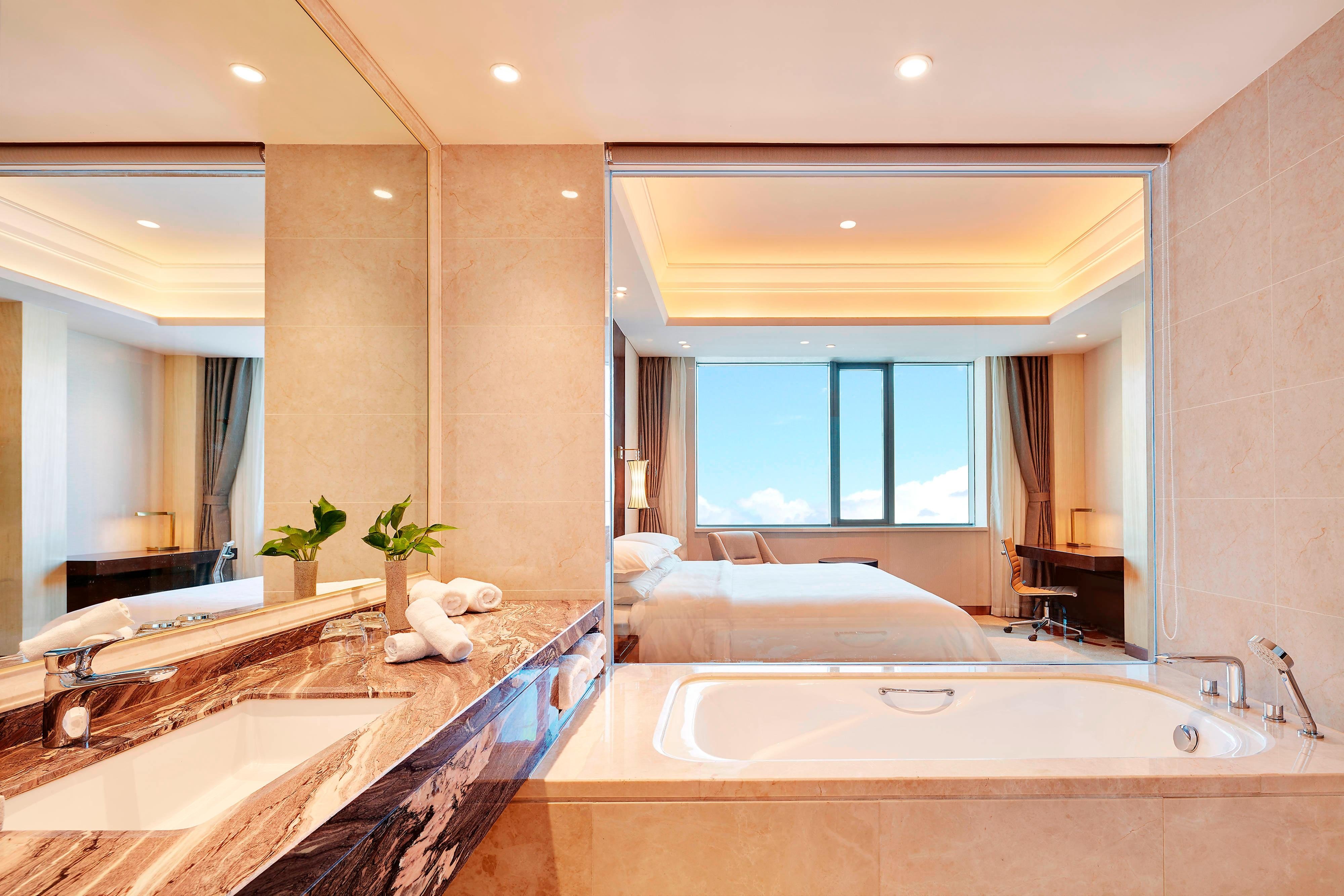 Sheraton Harbin Xiangfang Hotel photo 2