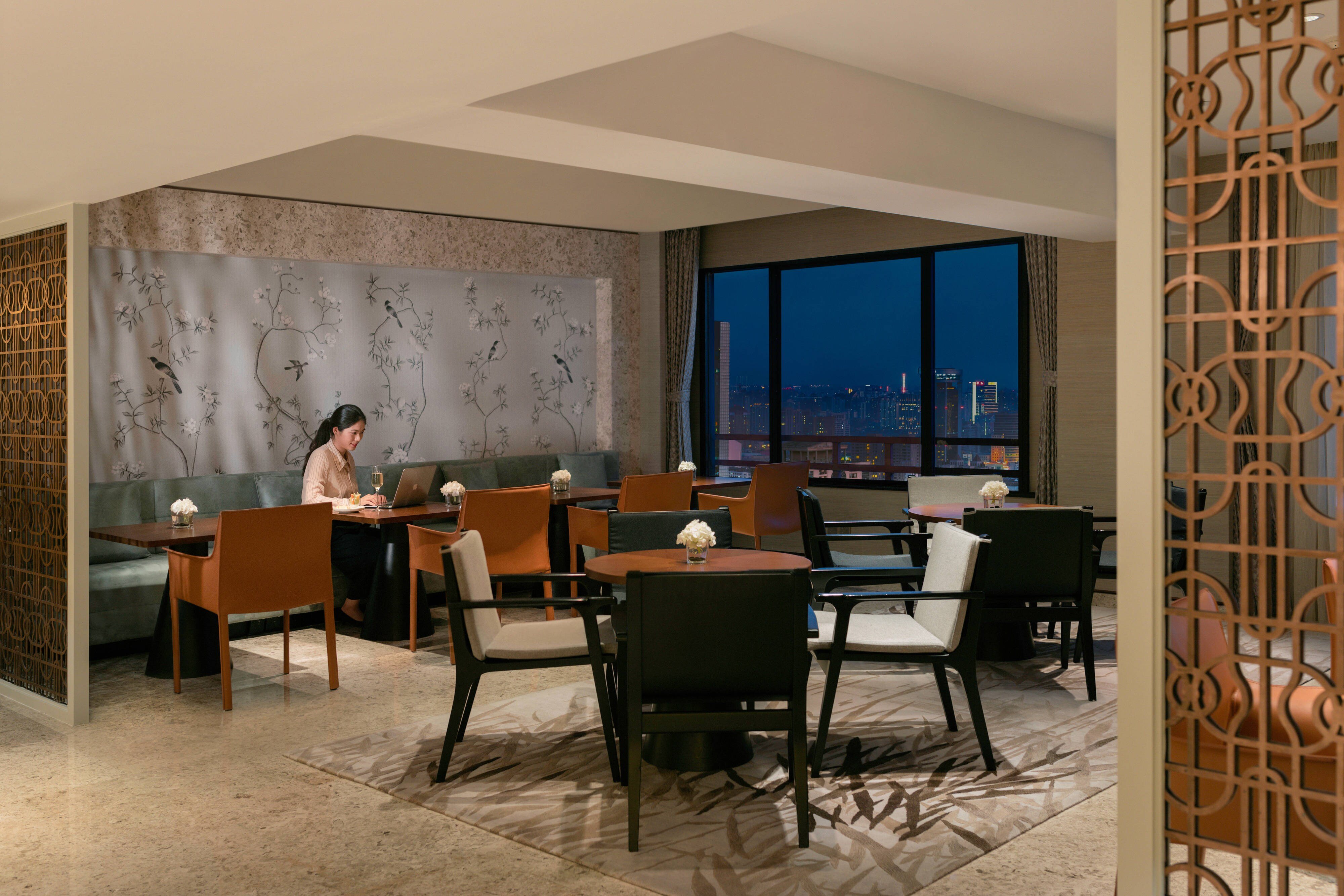 The Portman Ritz-Carlton, Shanghai by Google