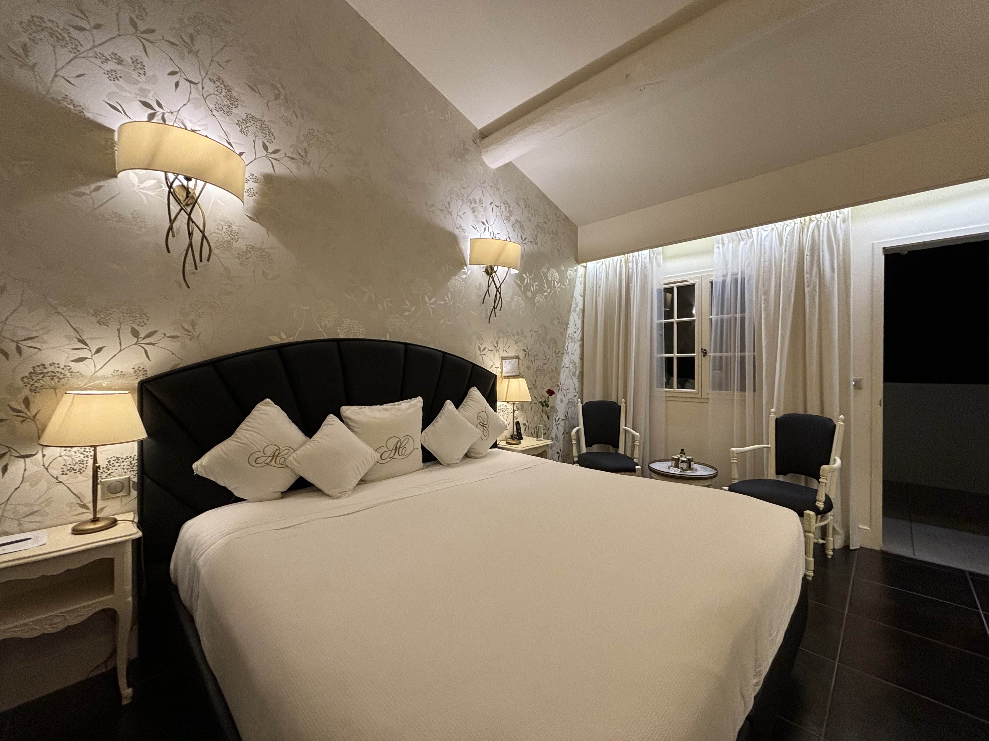 Auberge de Cassagne & Spa | Hotel 5 étoiles Avignon by null