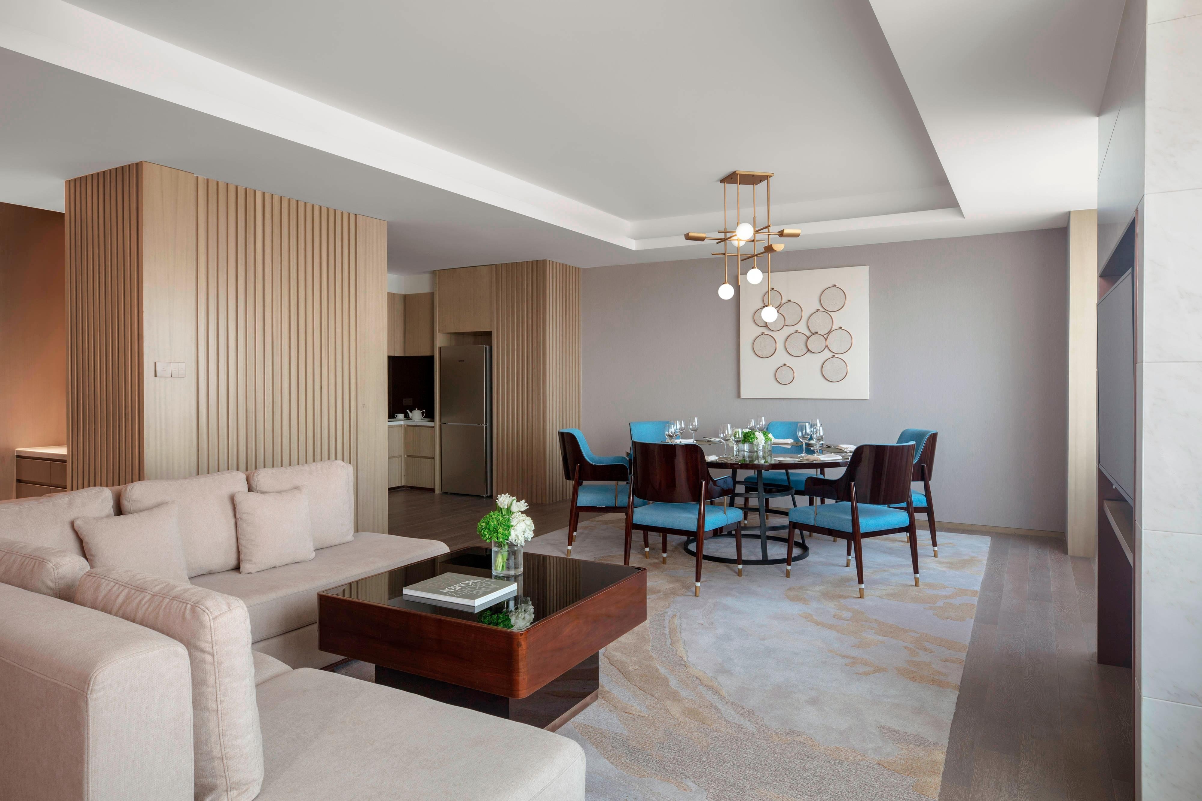 Marriott Hotel by null