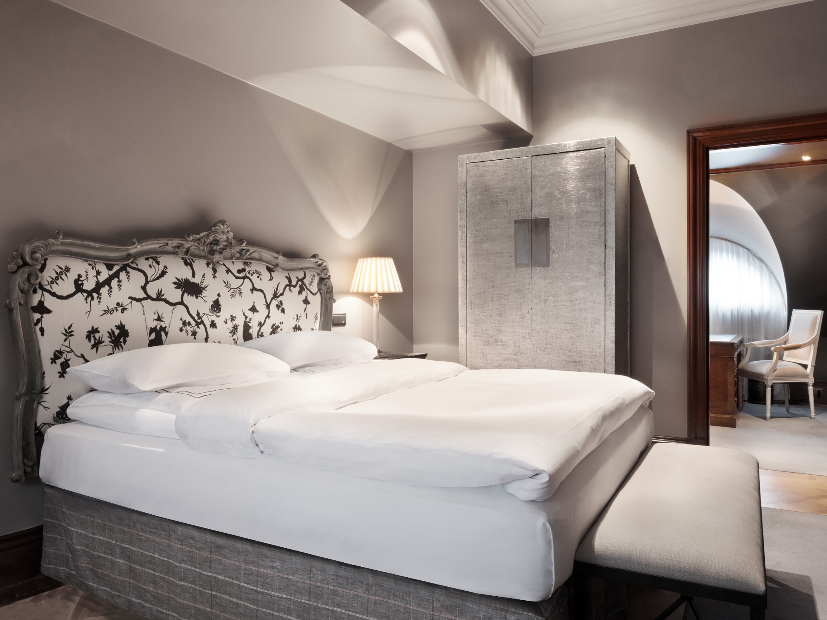 Schlosshotel Berlin by null
