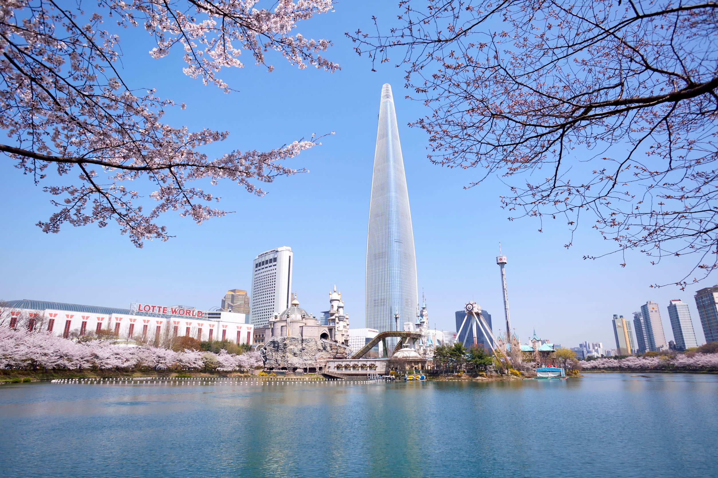 LOTTE HOTEL WORLD by null