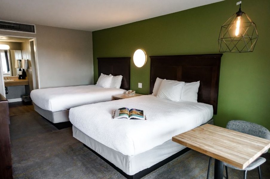 Vagabond Motor Hotel by null