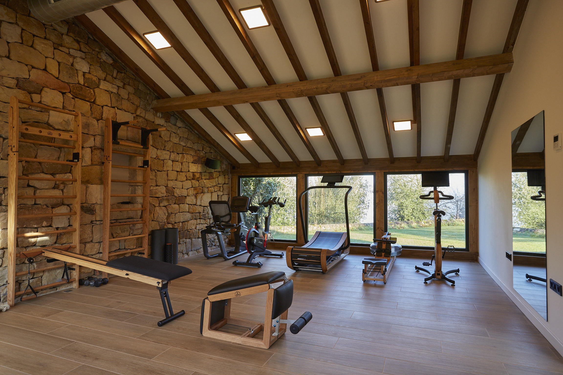 Helguera Palacio Boutique Antique by null