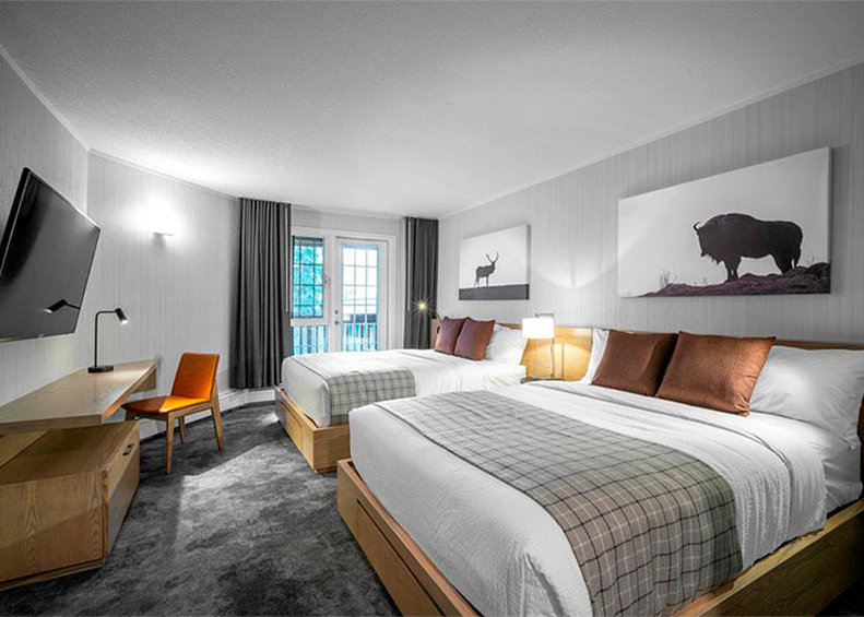Lake Louise Inn by null