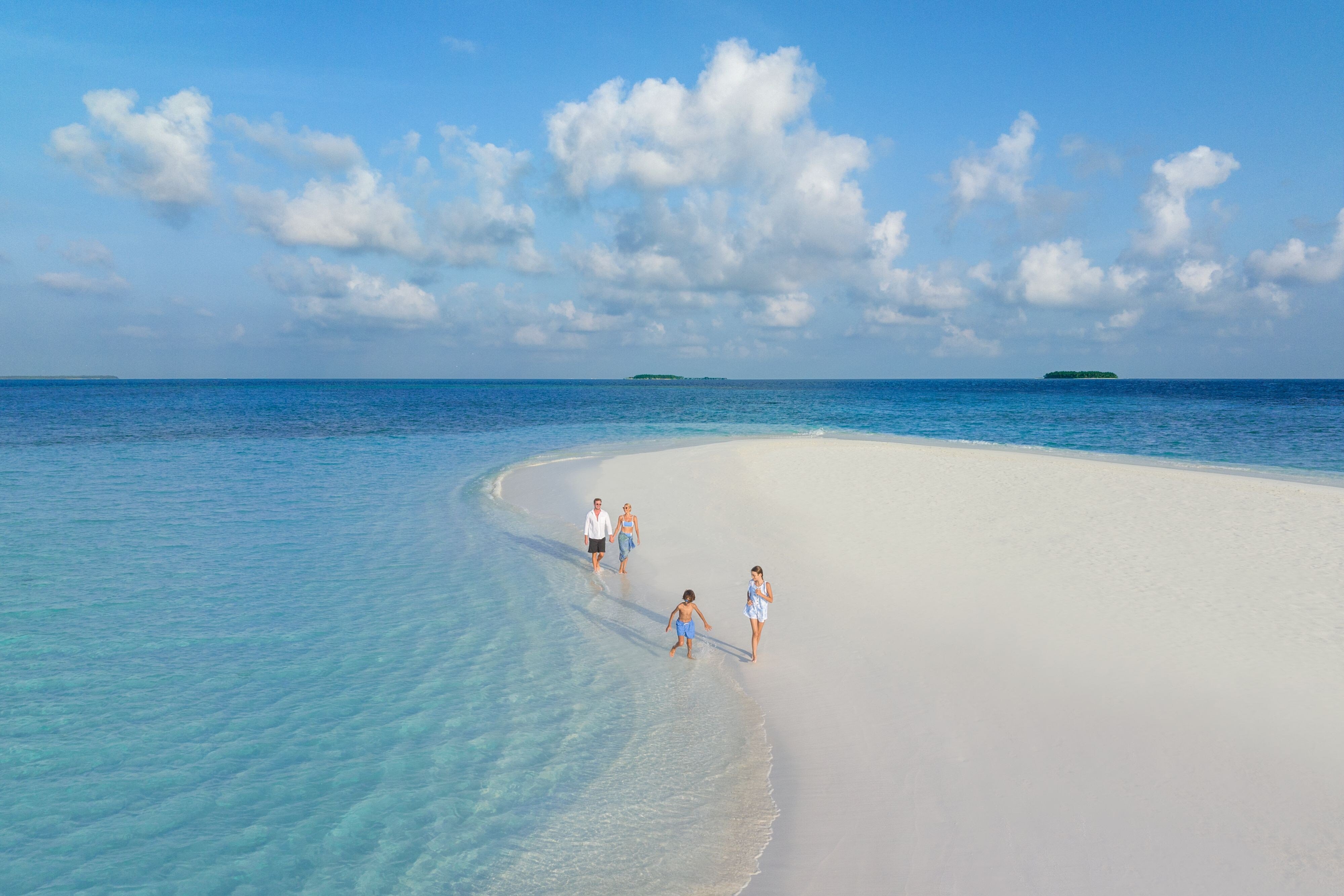 The St. Regis Maldives Vommuli Resort by null