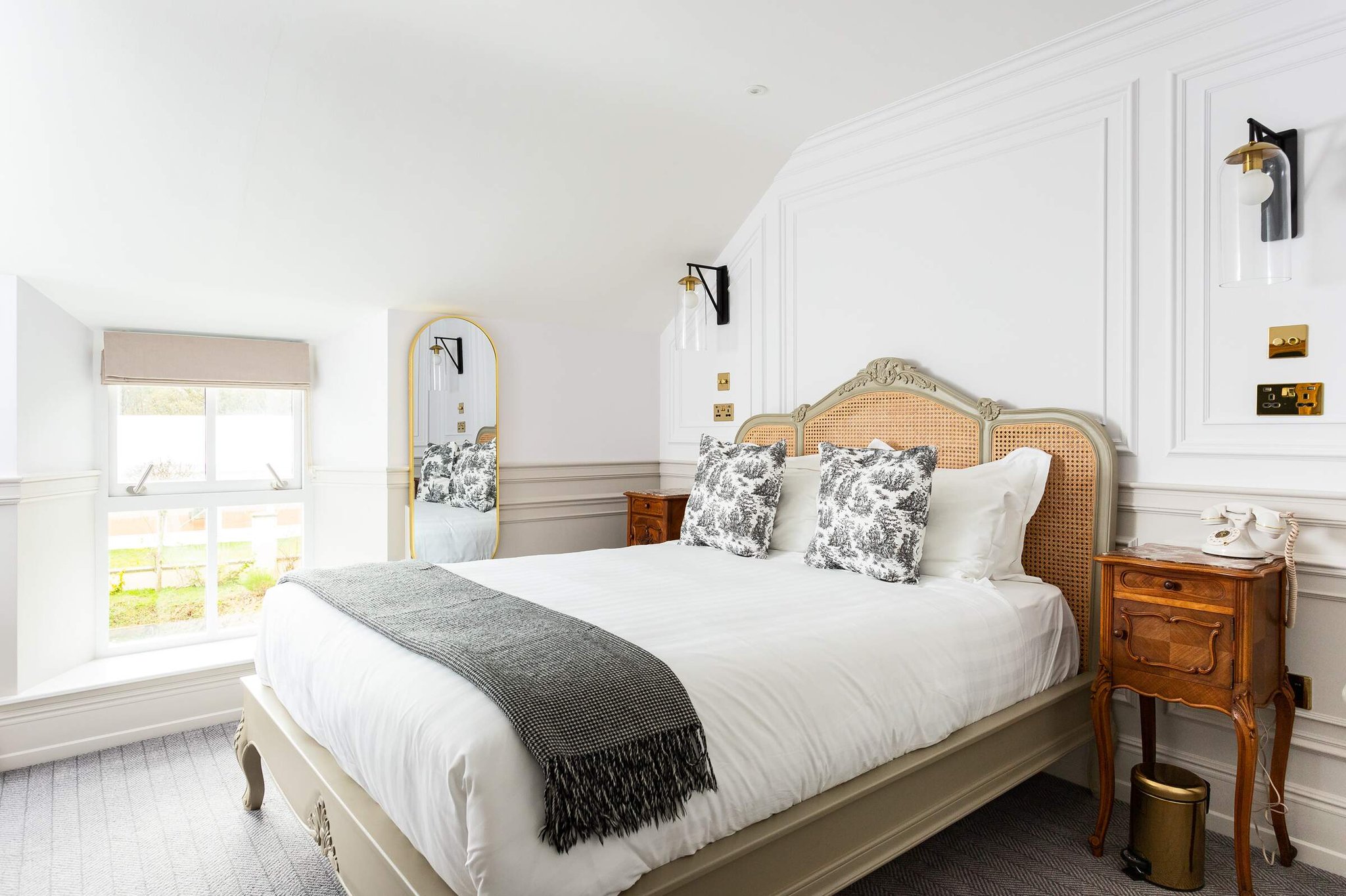 Liss Ard Estate by null