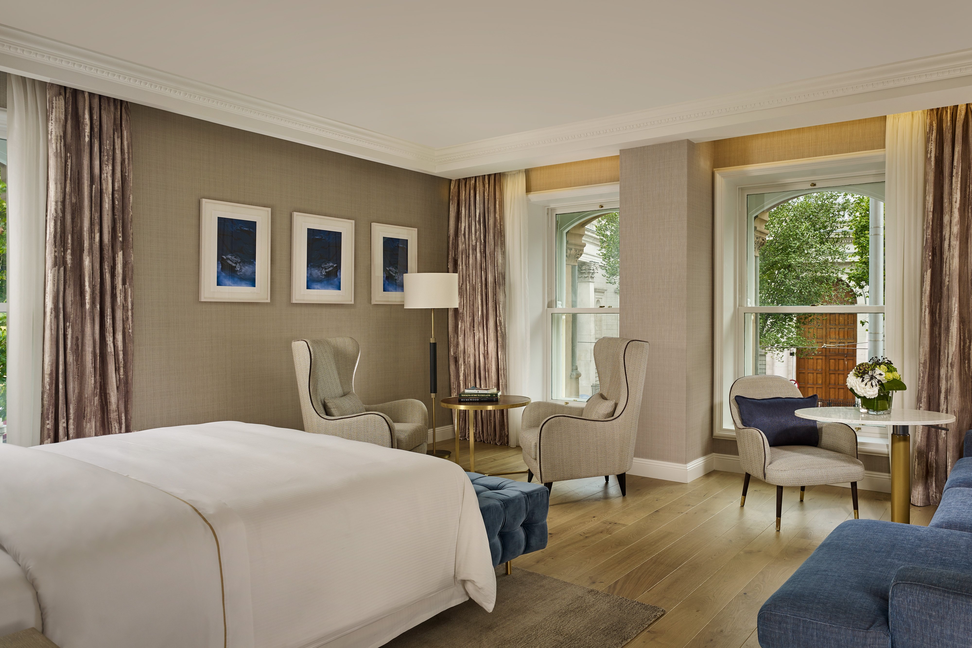 The College Green Hotel Dublin, Autograph Collection by null