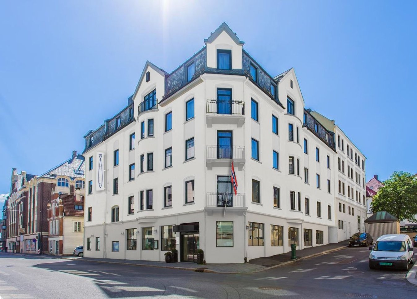 Heimen Hotel by null