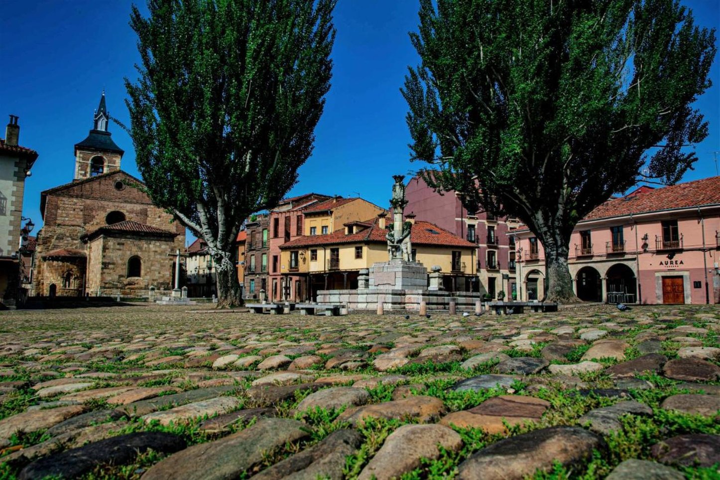 Hospedería Pax by null