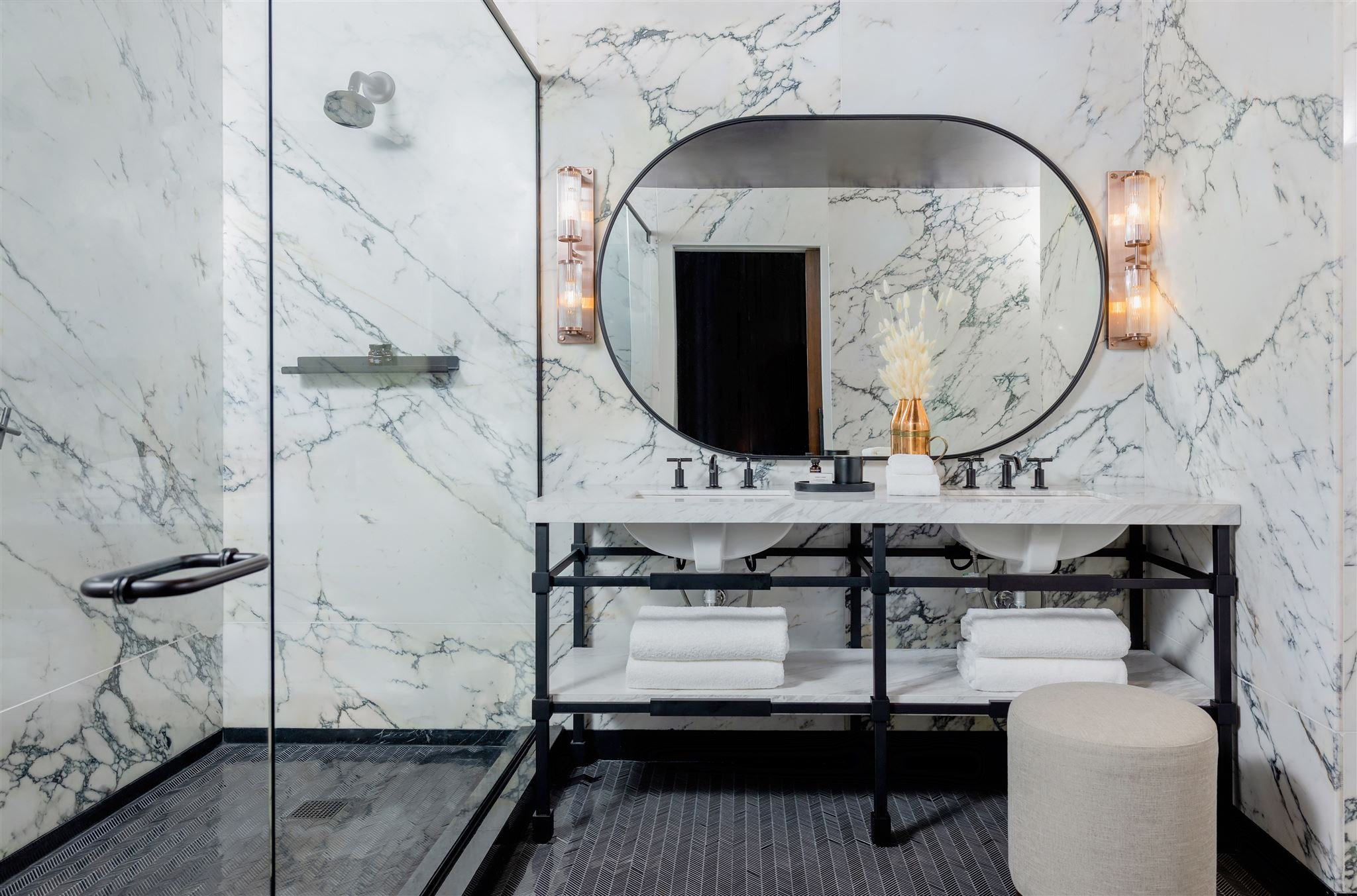 Surety Hotel, Autograph Collection by null