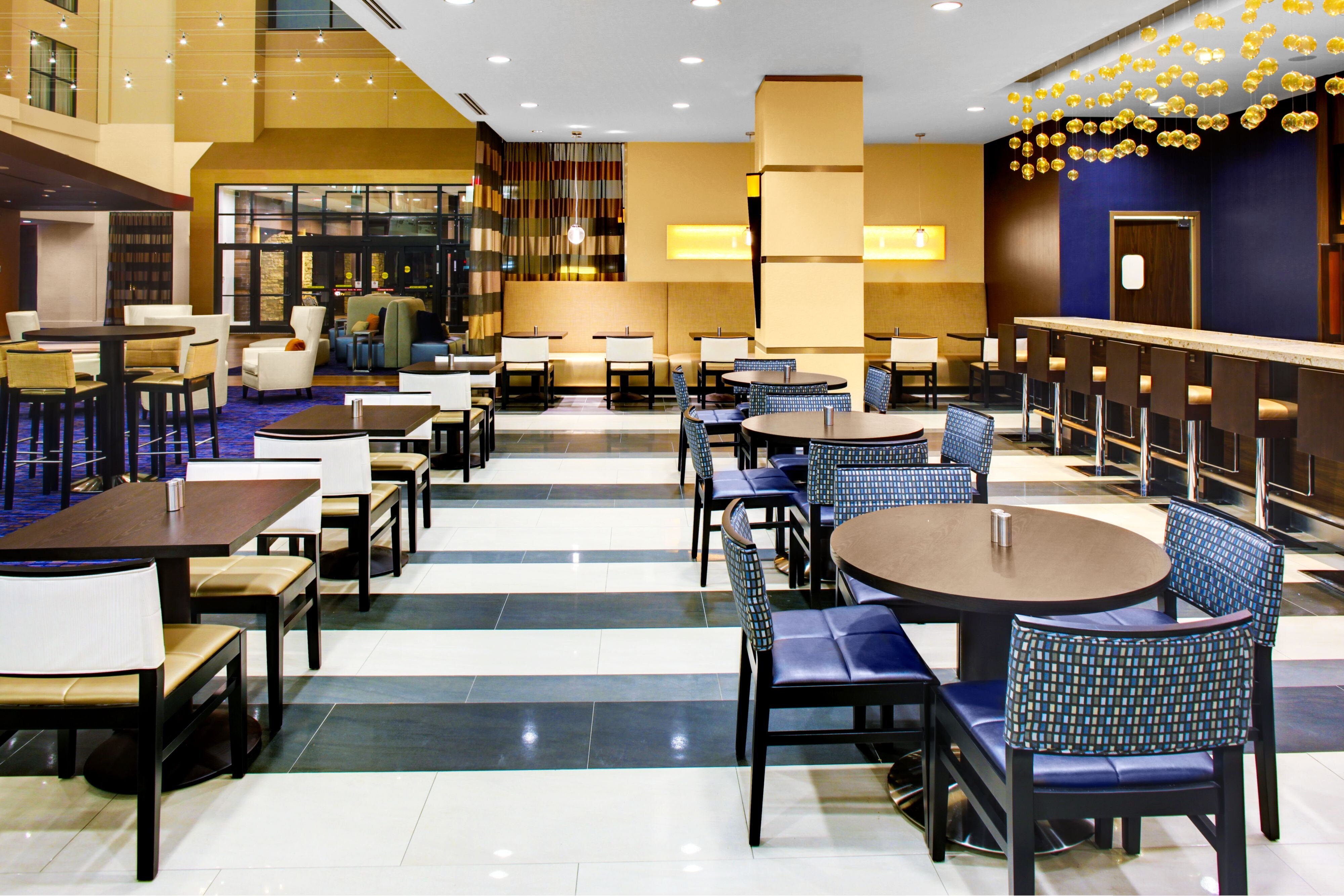 Courtyard by Marriott Atlanta Decatur Downtown/Emory by null