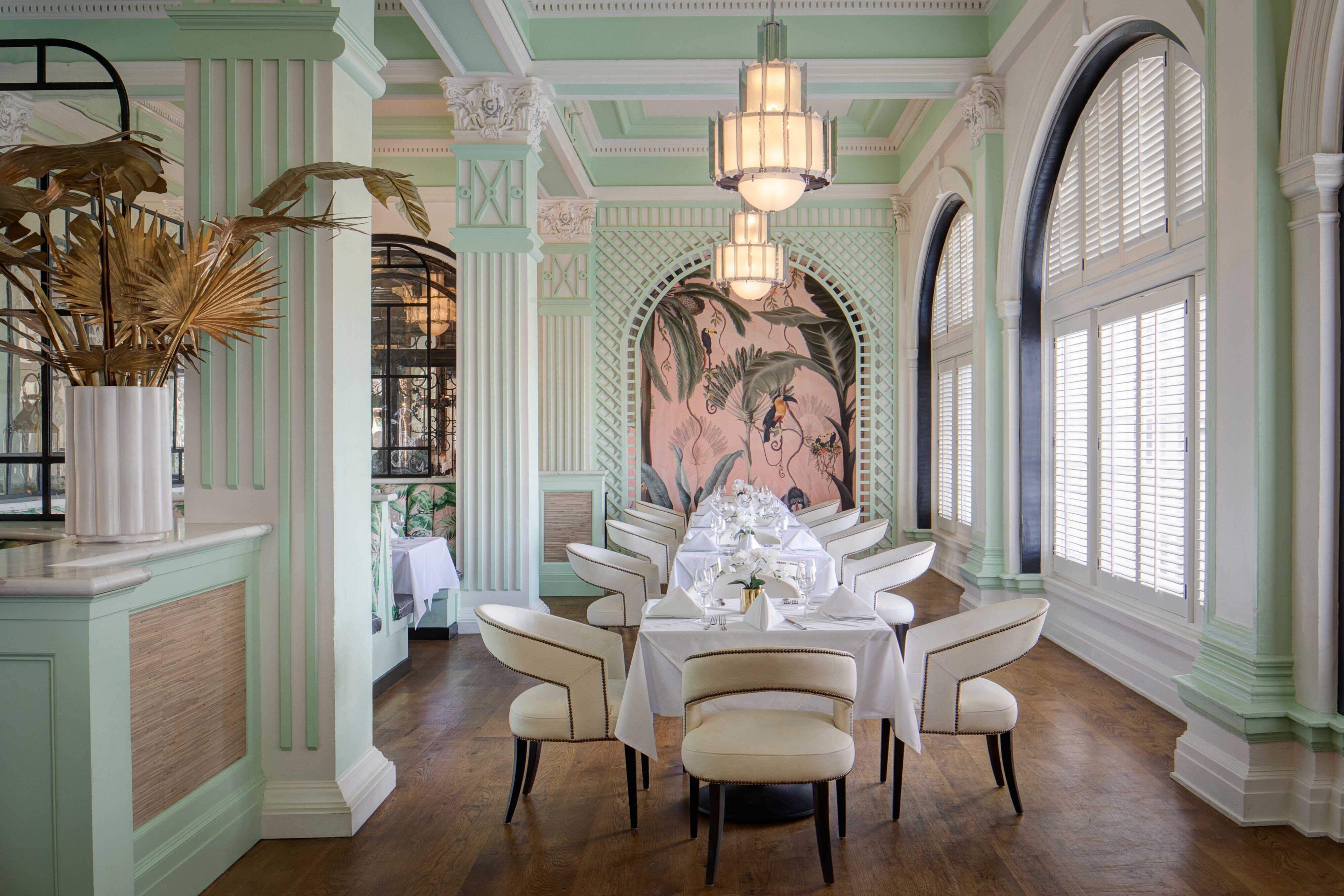 Grand Galvez by null