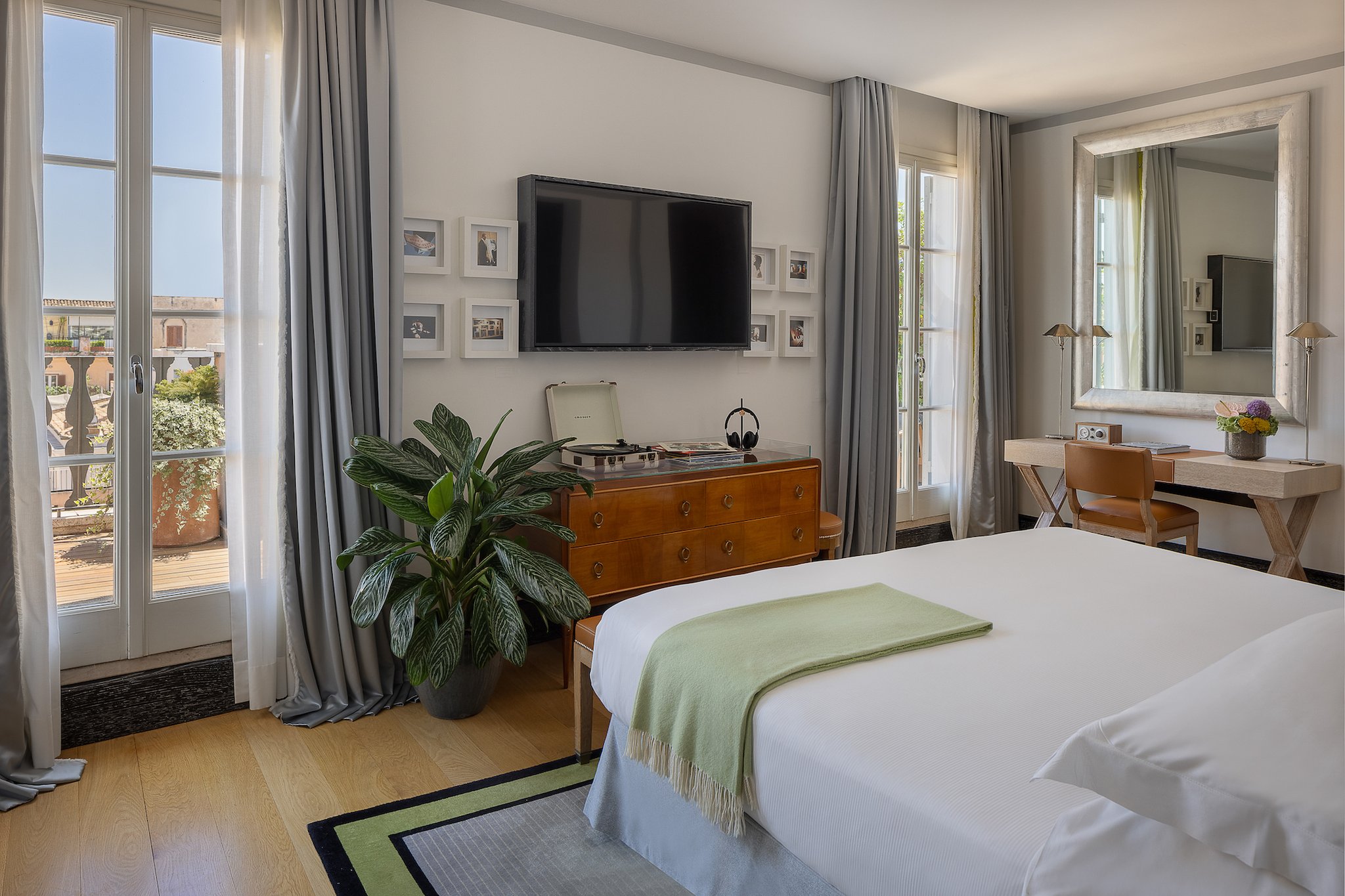 Portrait Roma by null