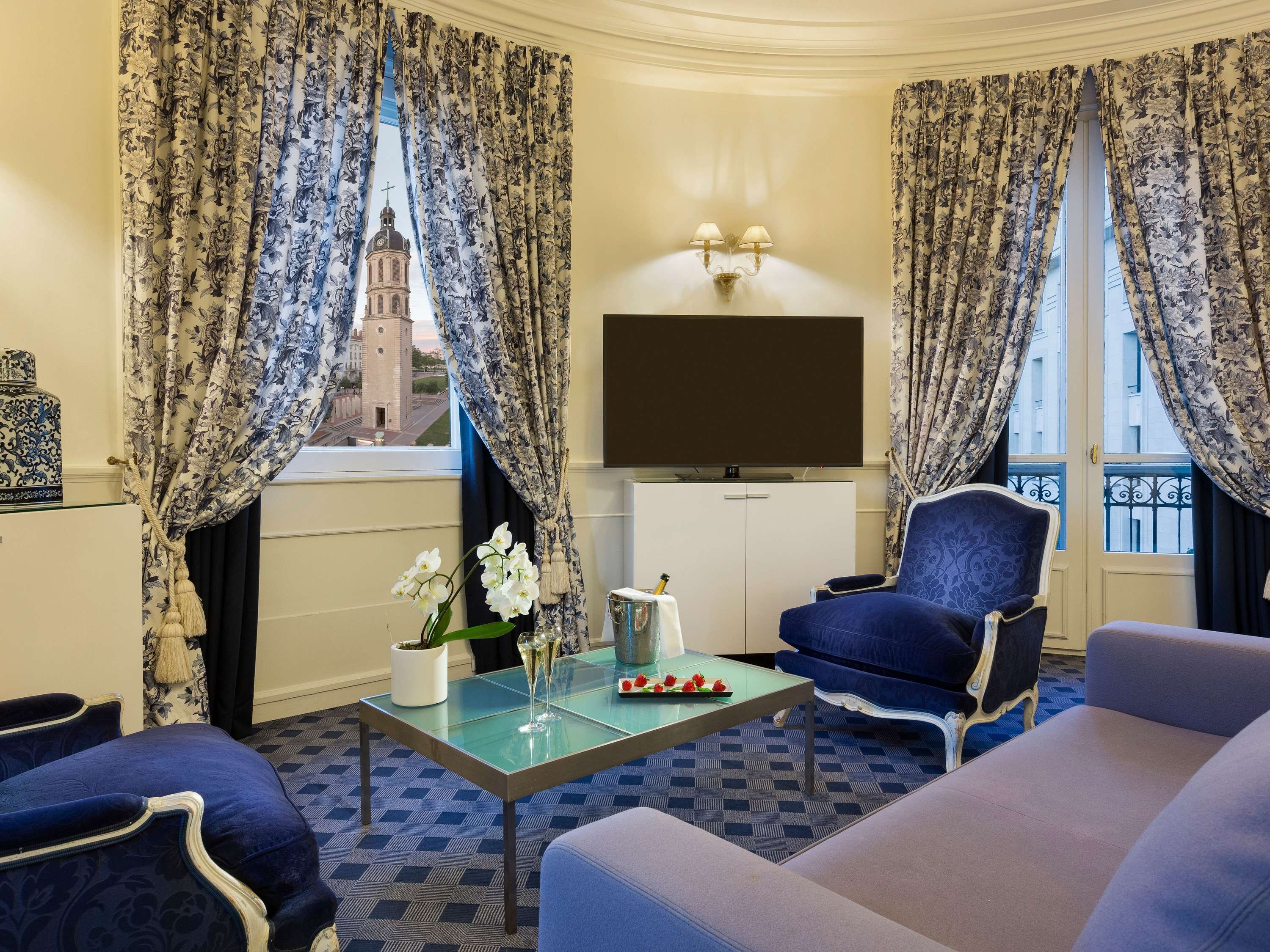 Le Royal Hotel Lyon - MGallery Collection by null