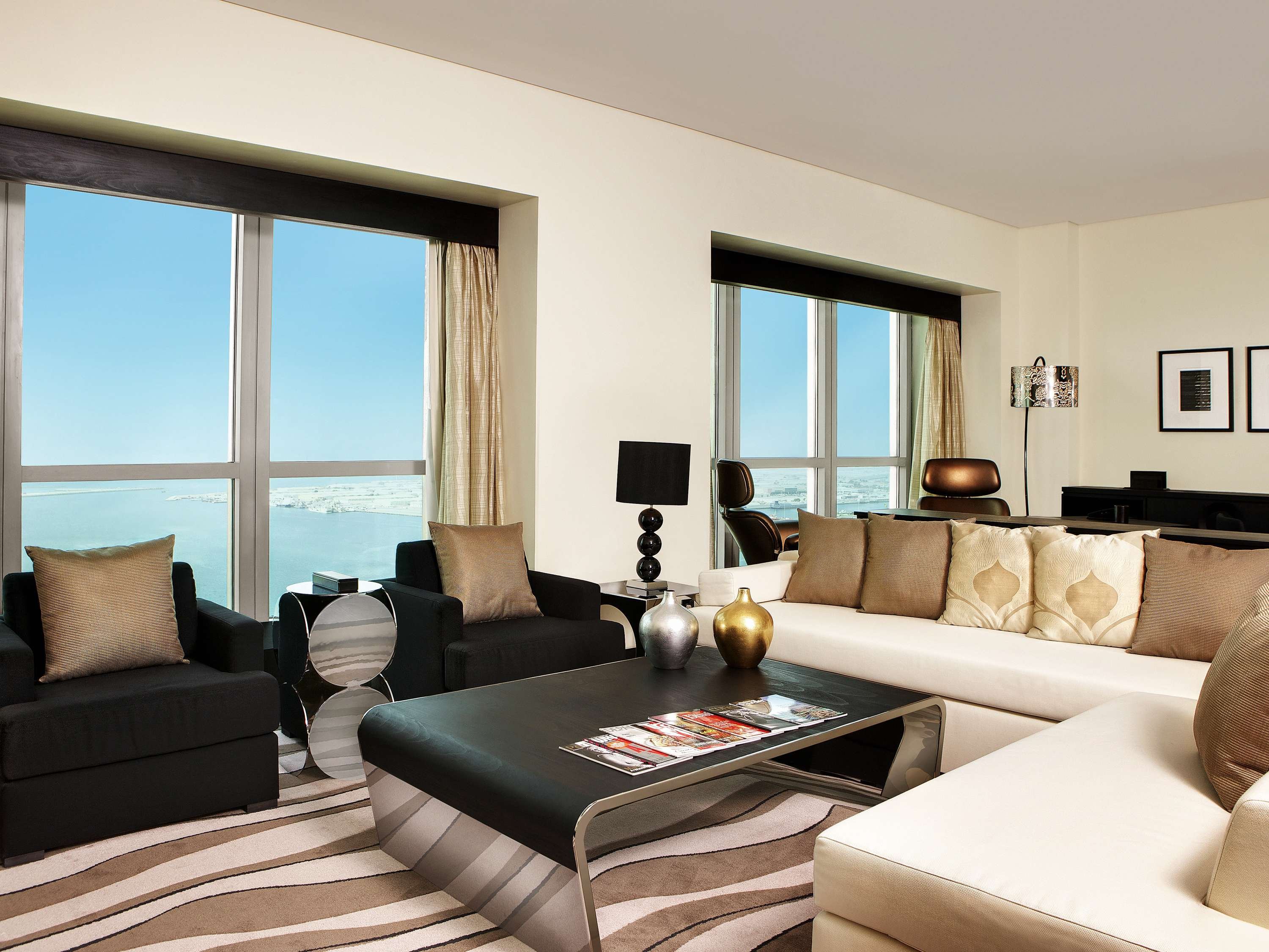 Sofitel Abu Dhabi Corniche by null