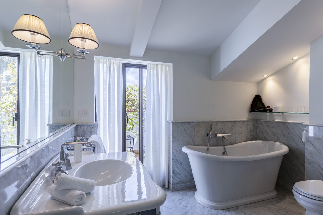 Hotel Regency by null