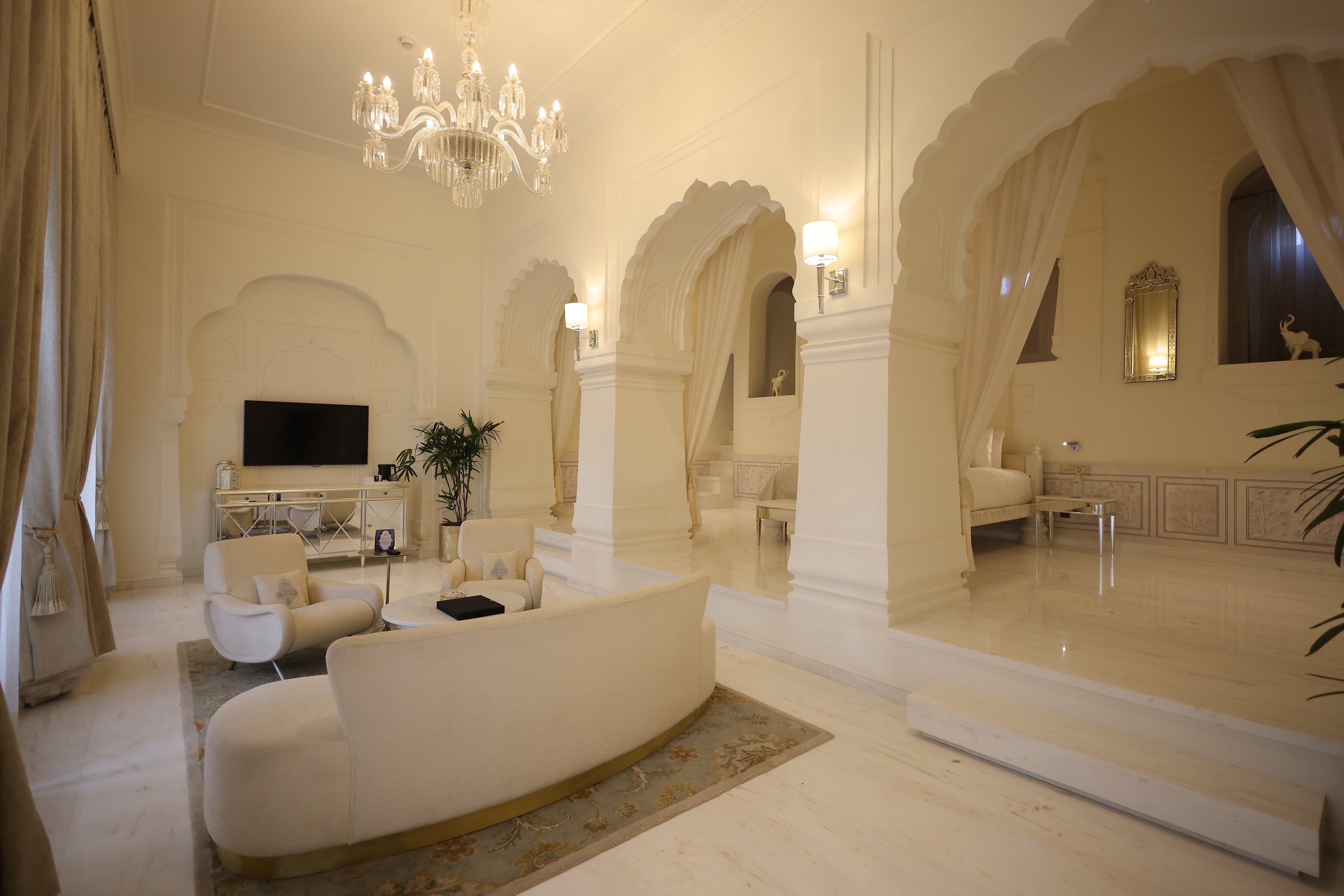 RAN BAAS The Palace by null