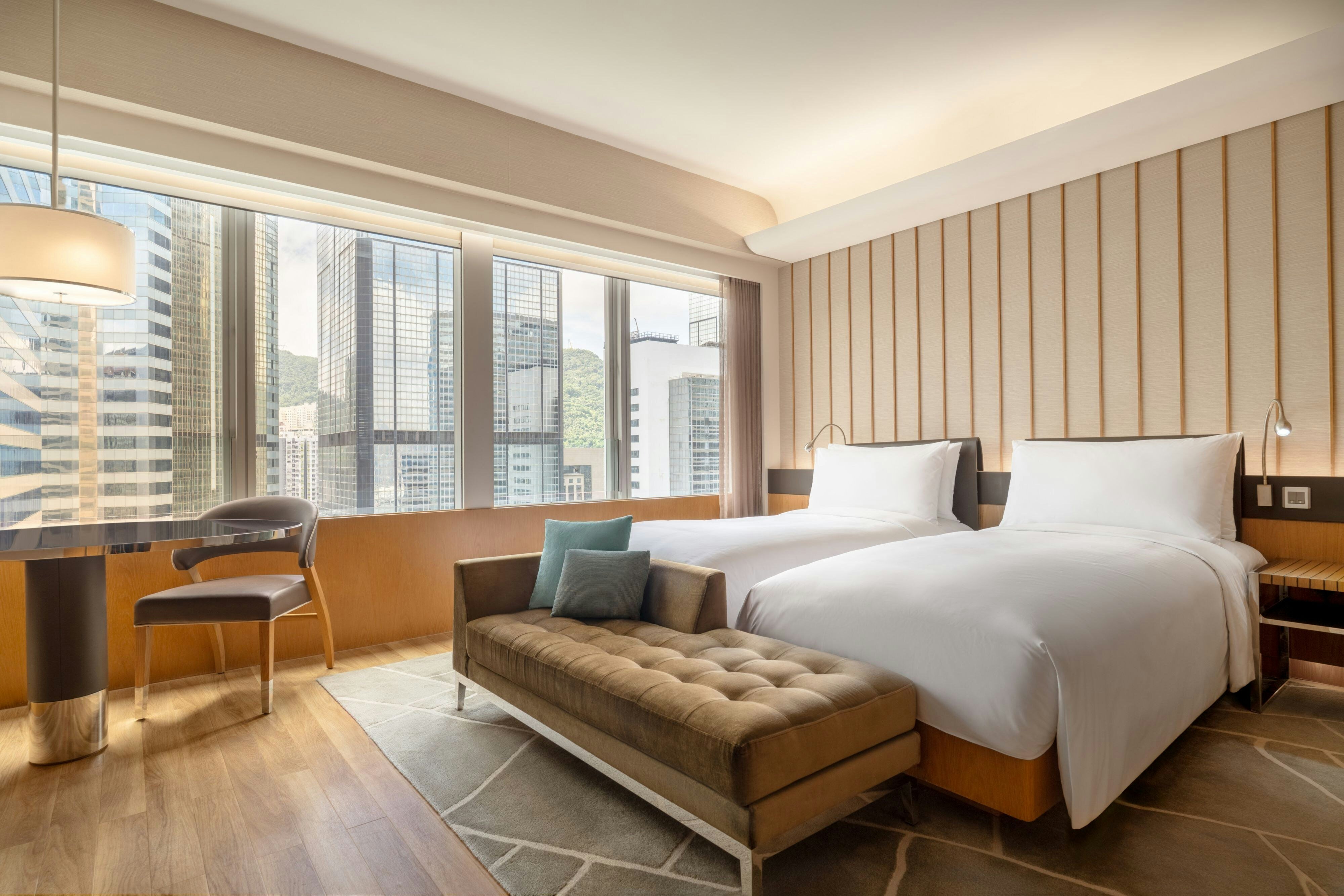 Renaissance Hong Kong Harbour View Hotel by null