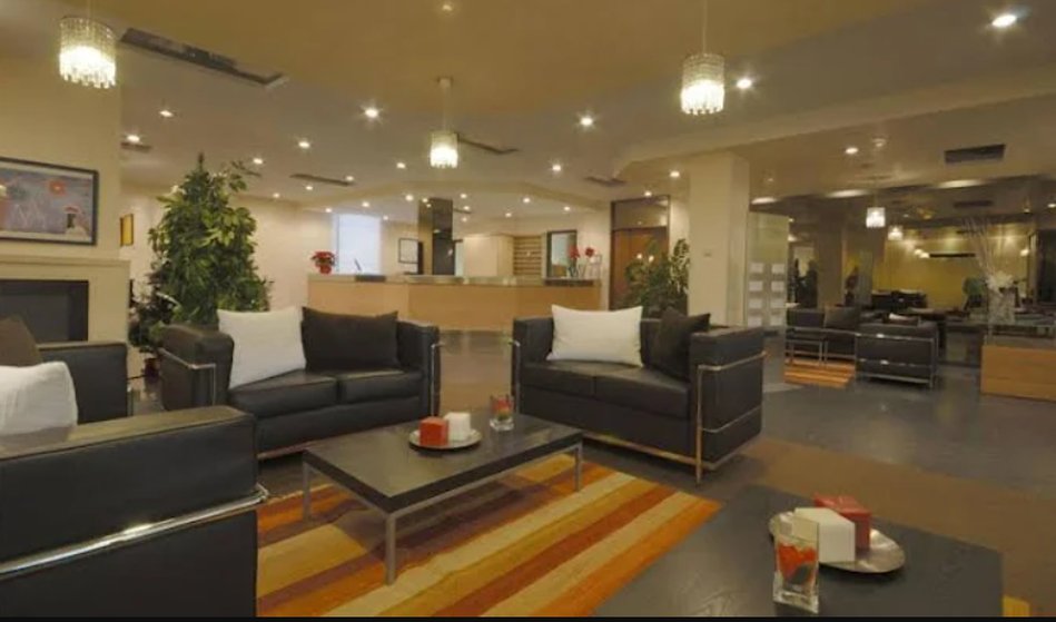 B&B HOTEL Alicante Aeropuerto photo 8