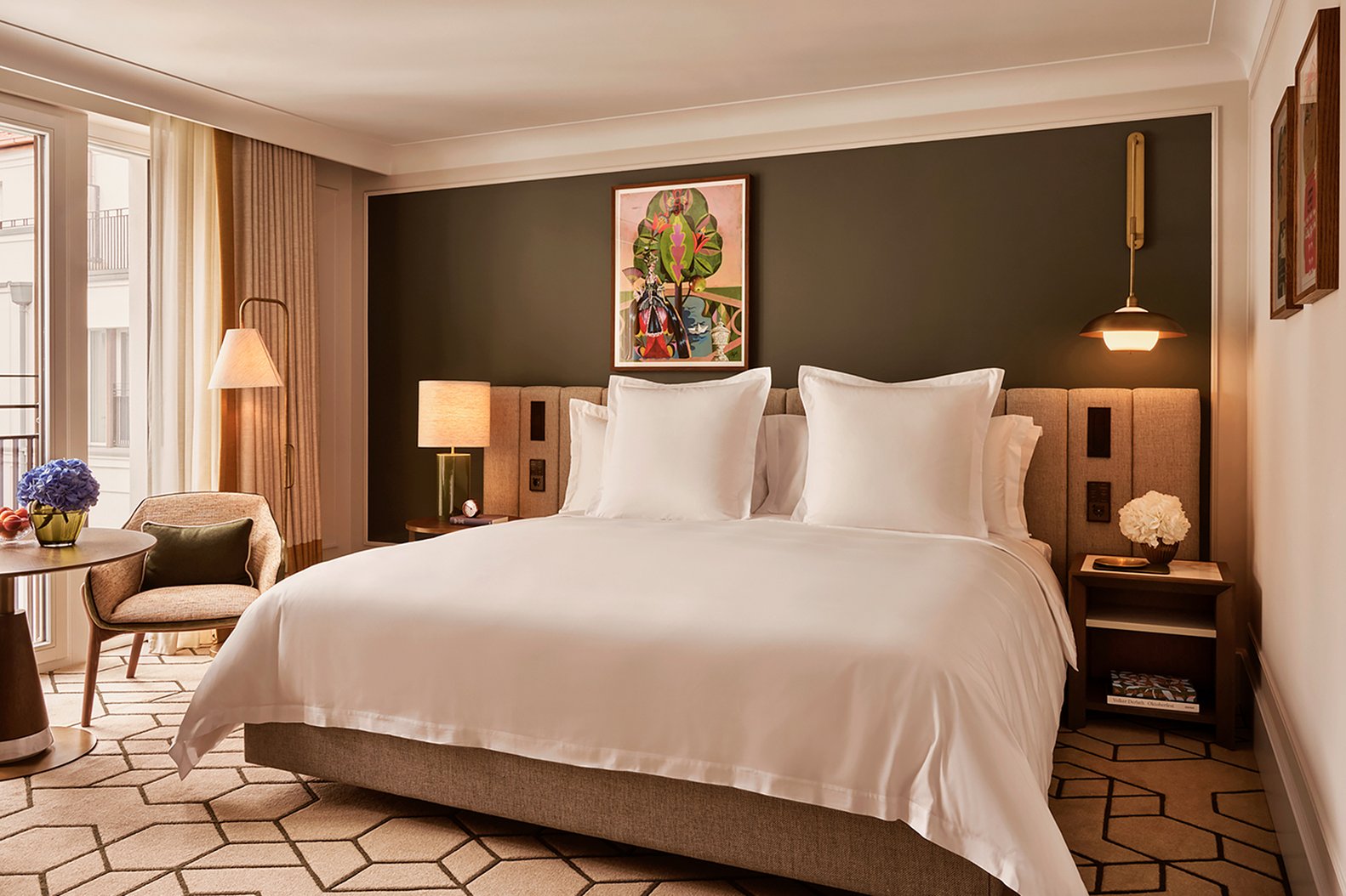 Rosewood Munich by null