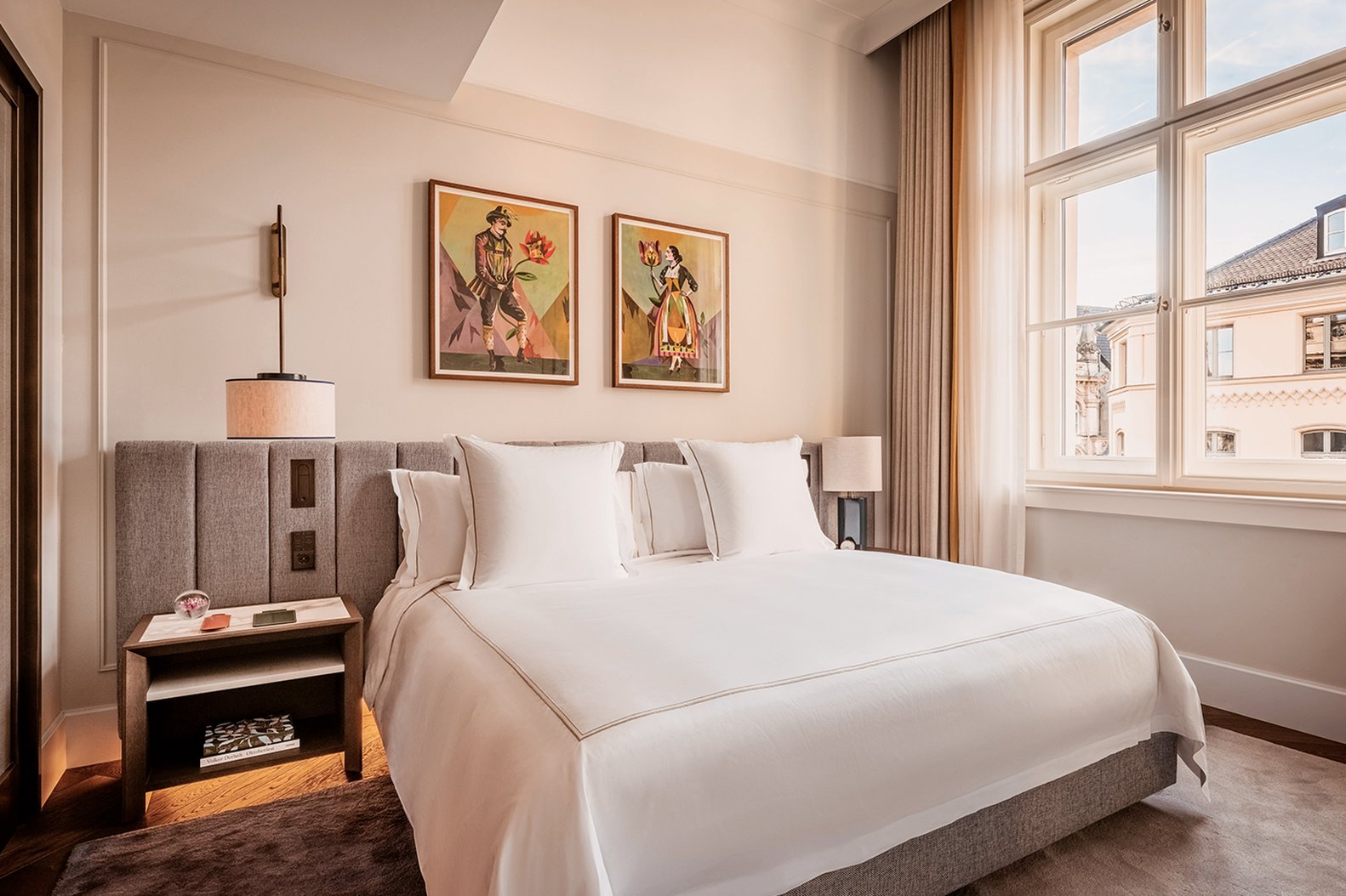 Rosewood Munich by null