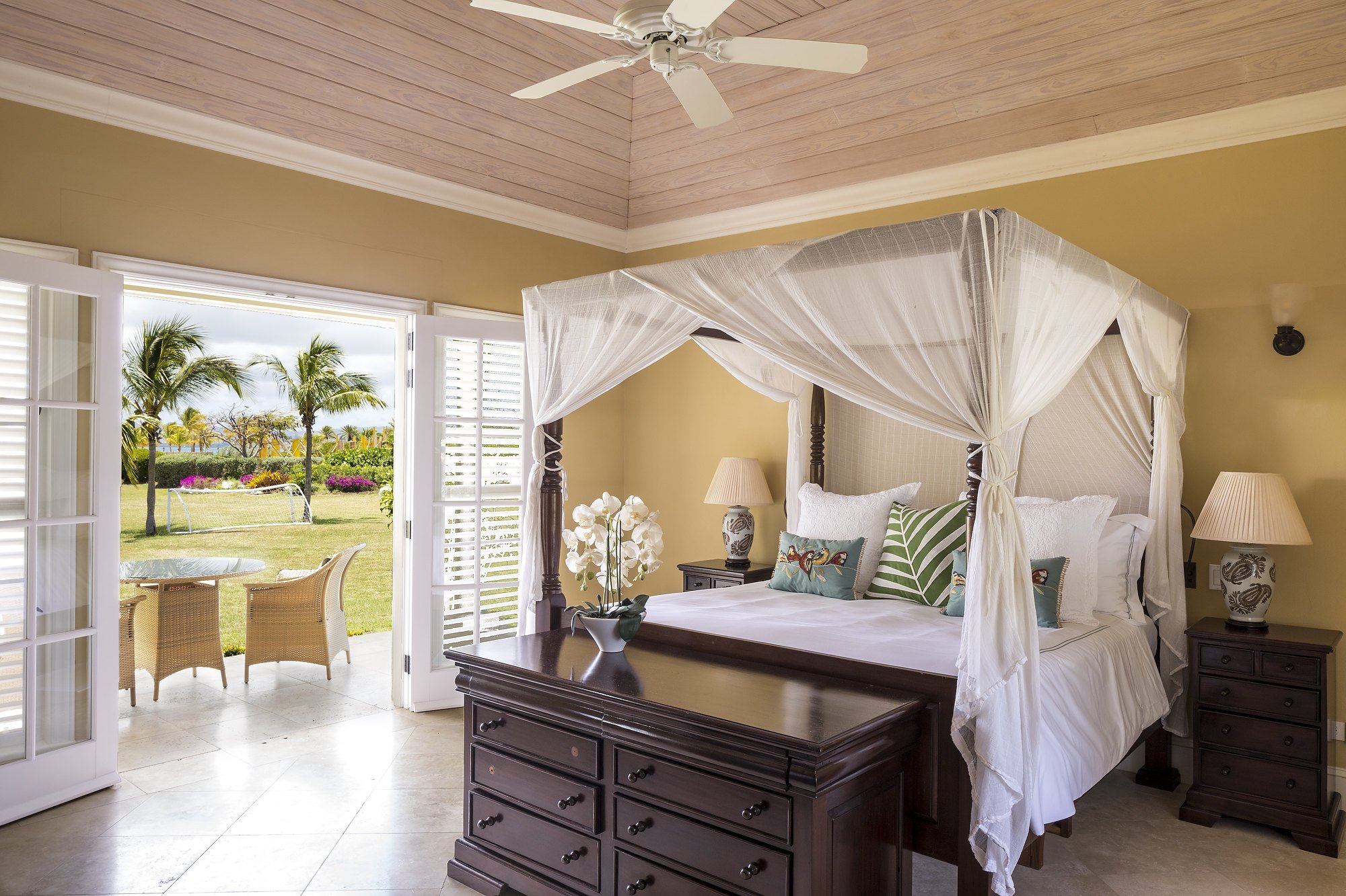 Jumby Bay Island by null