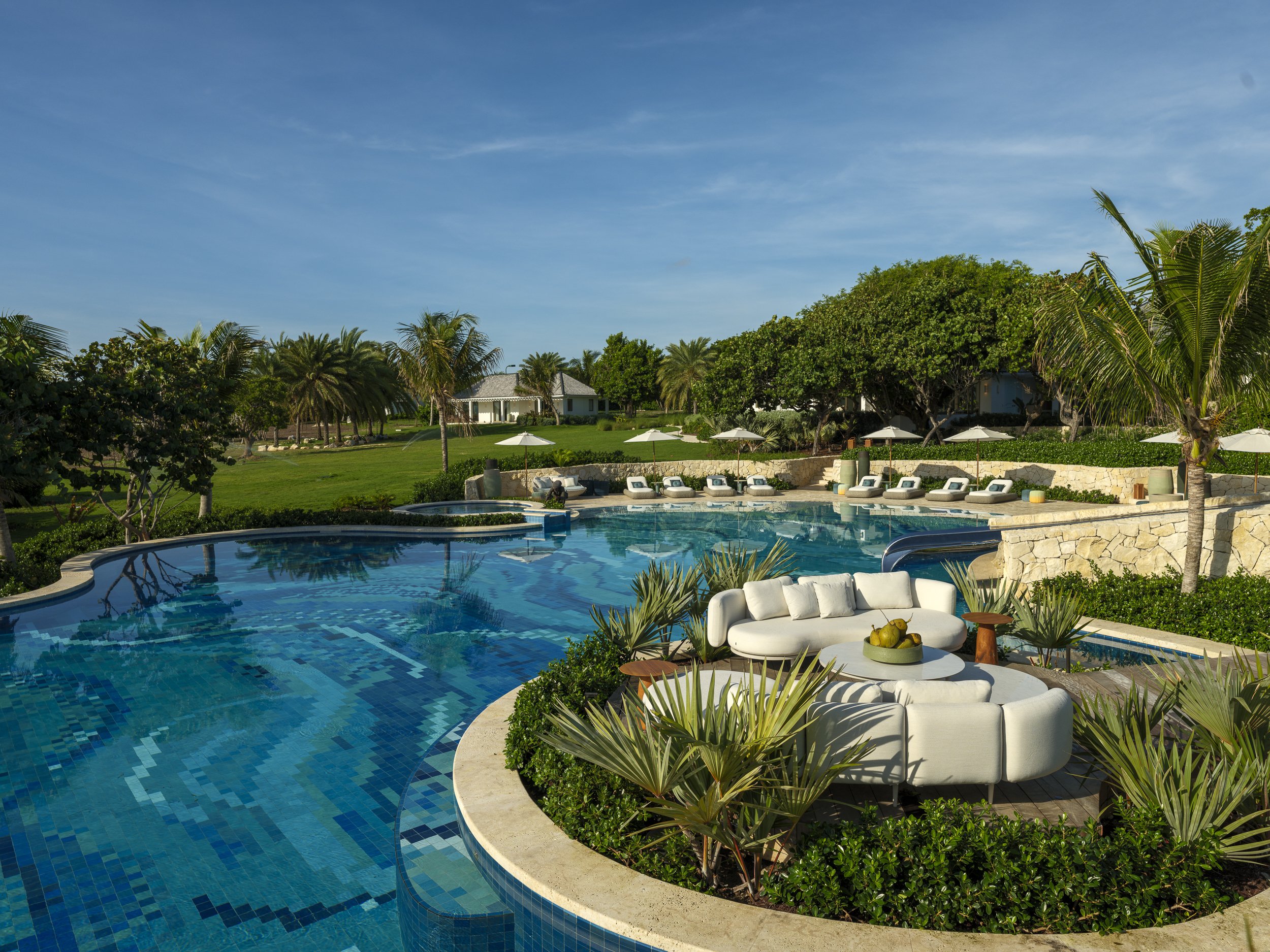 Jumby Bay Island by null