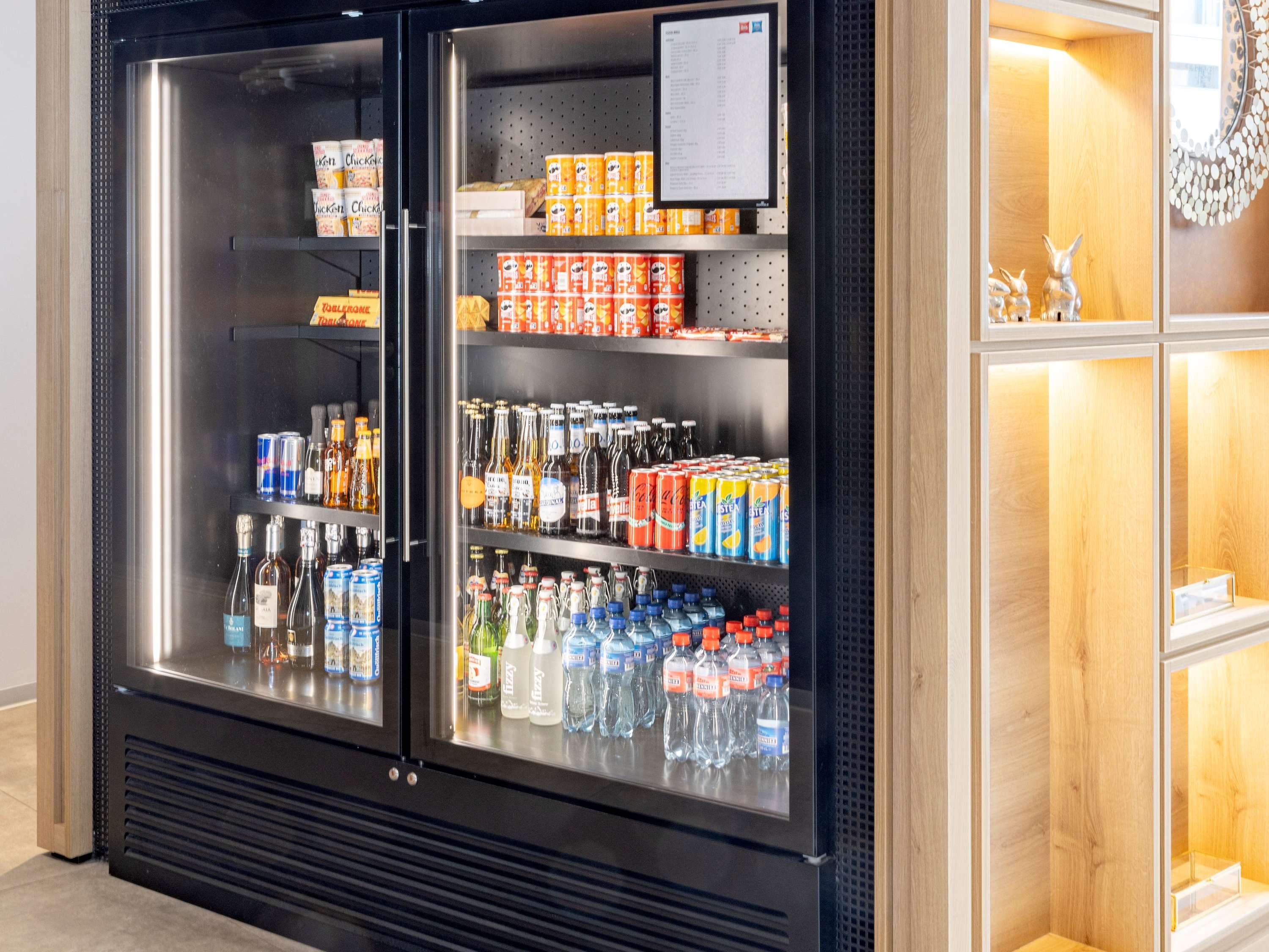 ibis budget Lugano Paradiso by null