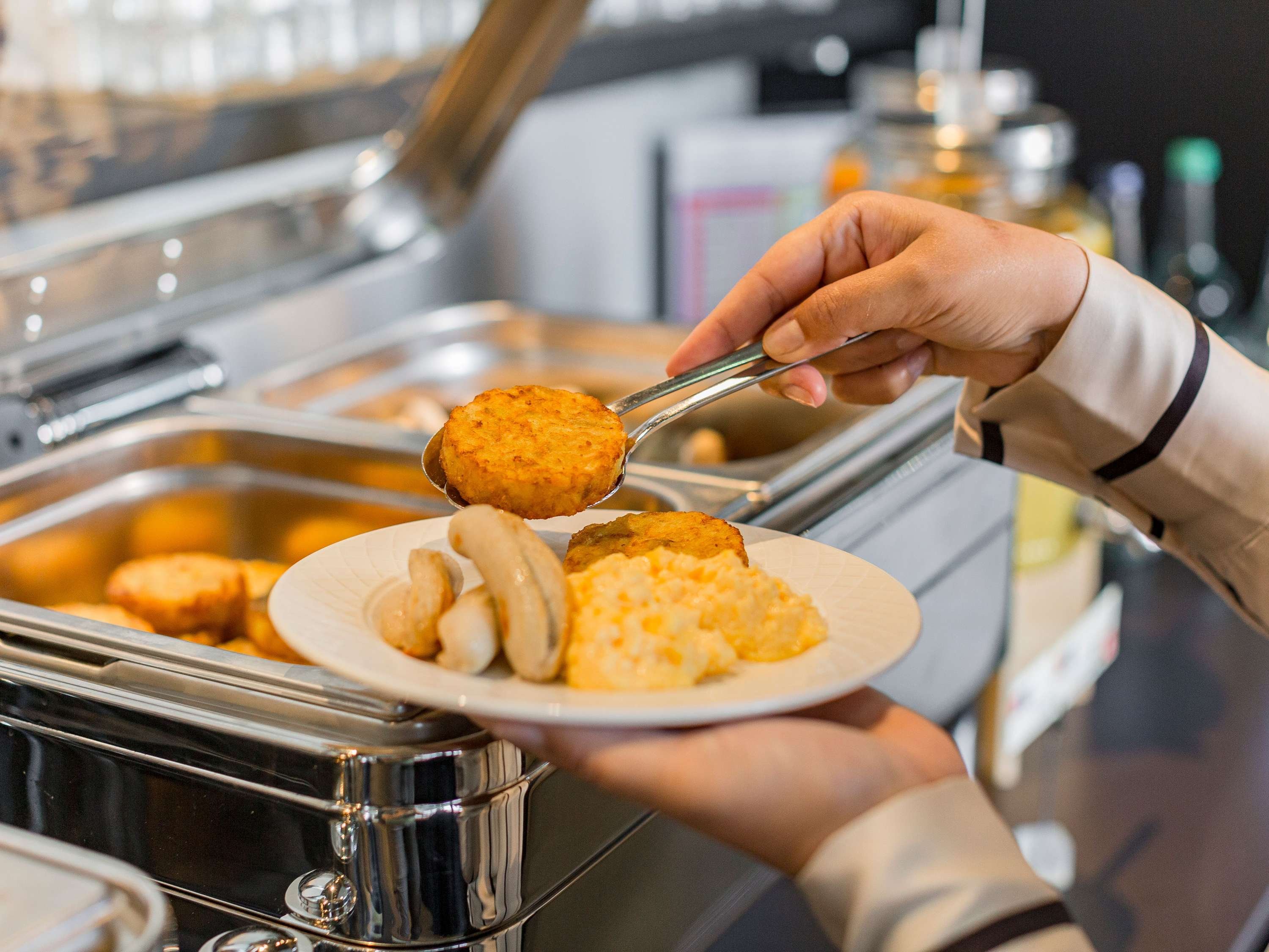 ibis budget Lugano Paradiso by null