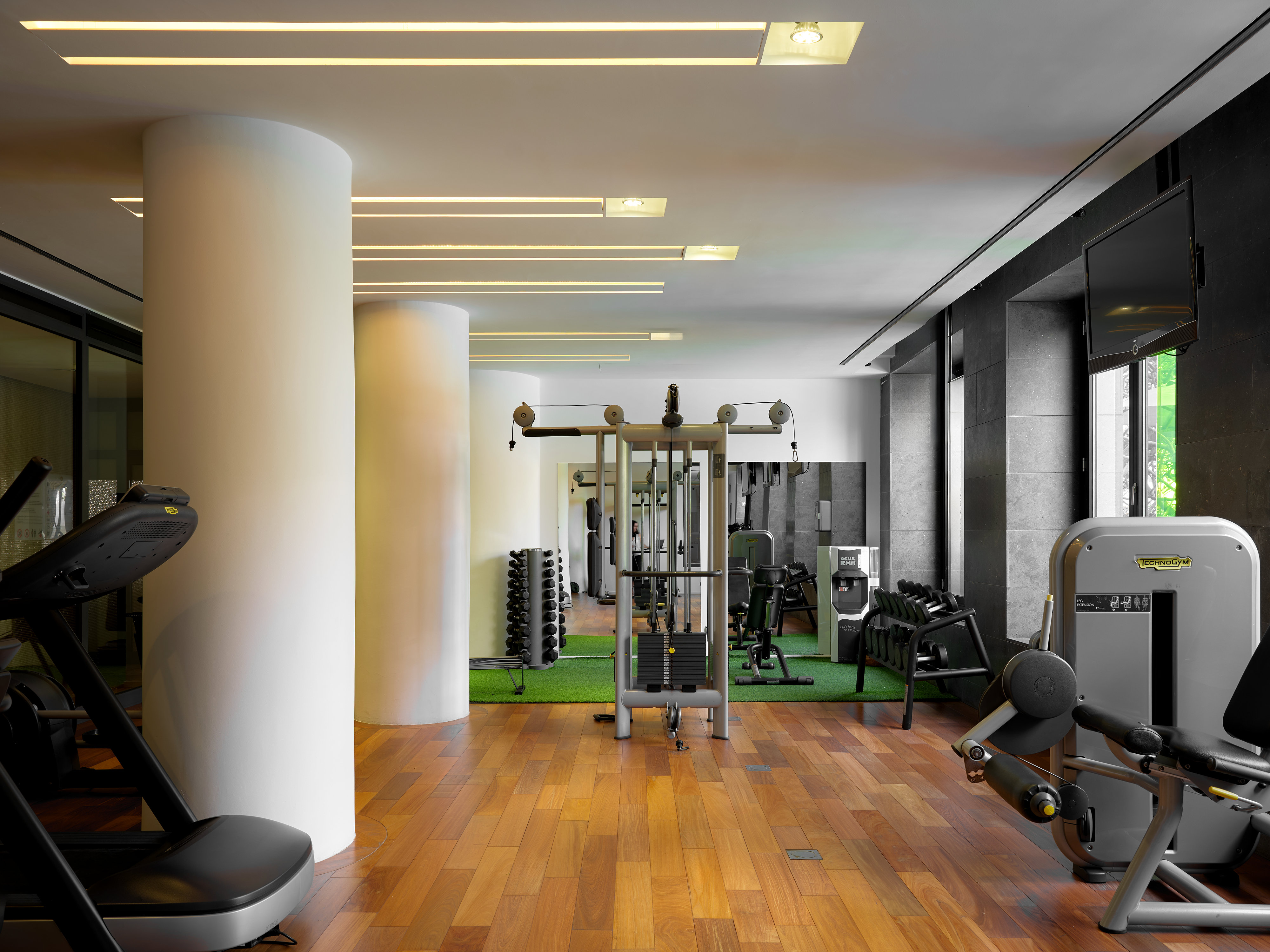 Bohemia Suites & Spa photo 8