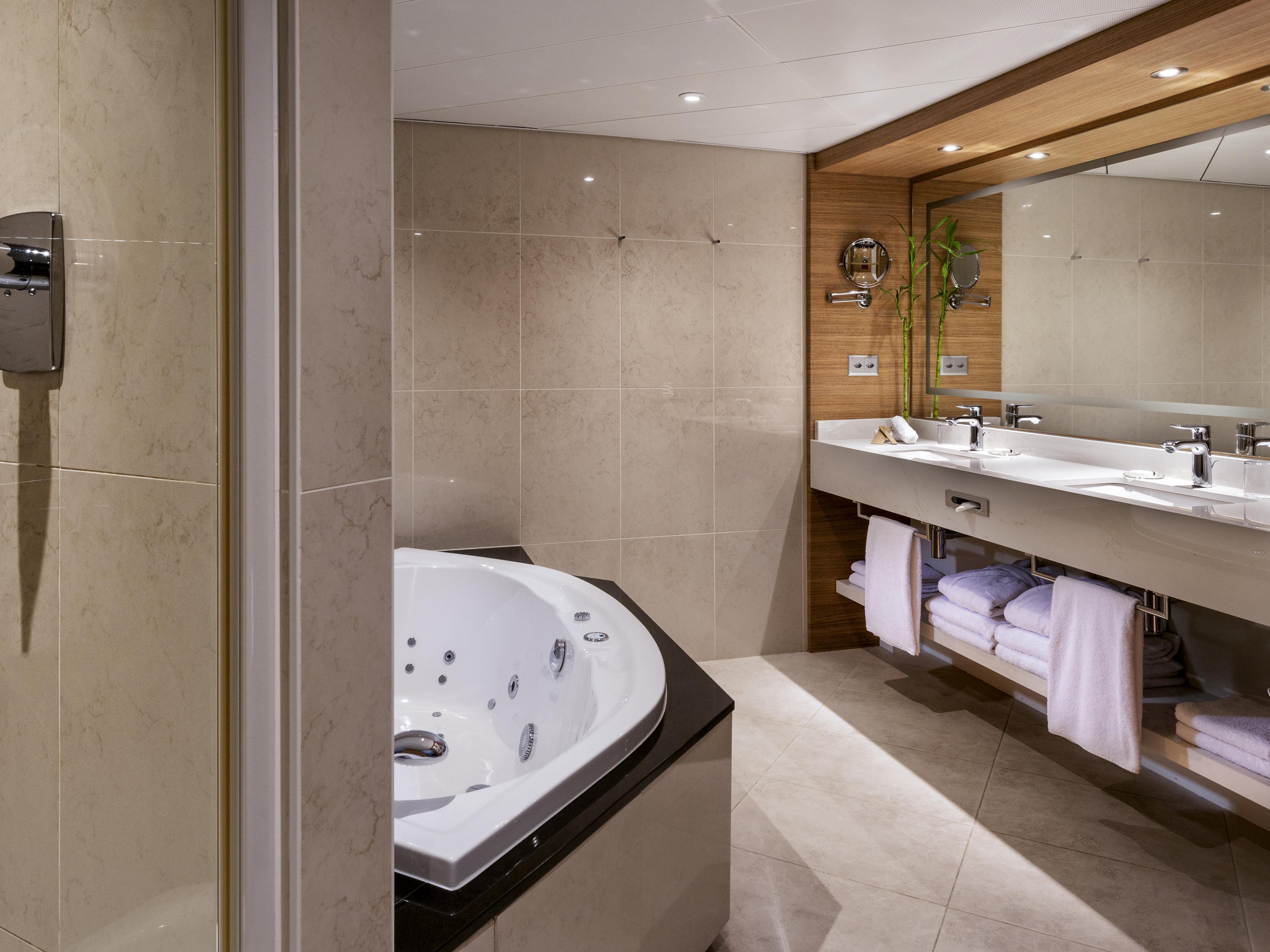 Mövenpick Lausanne by null