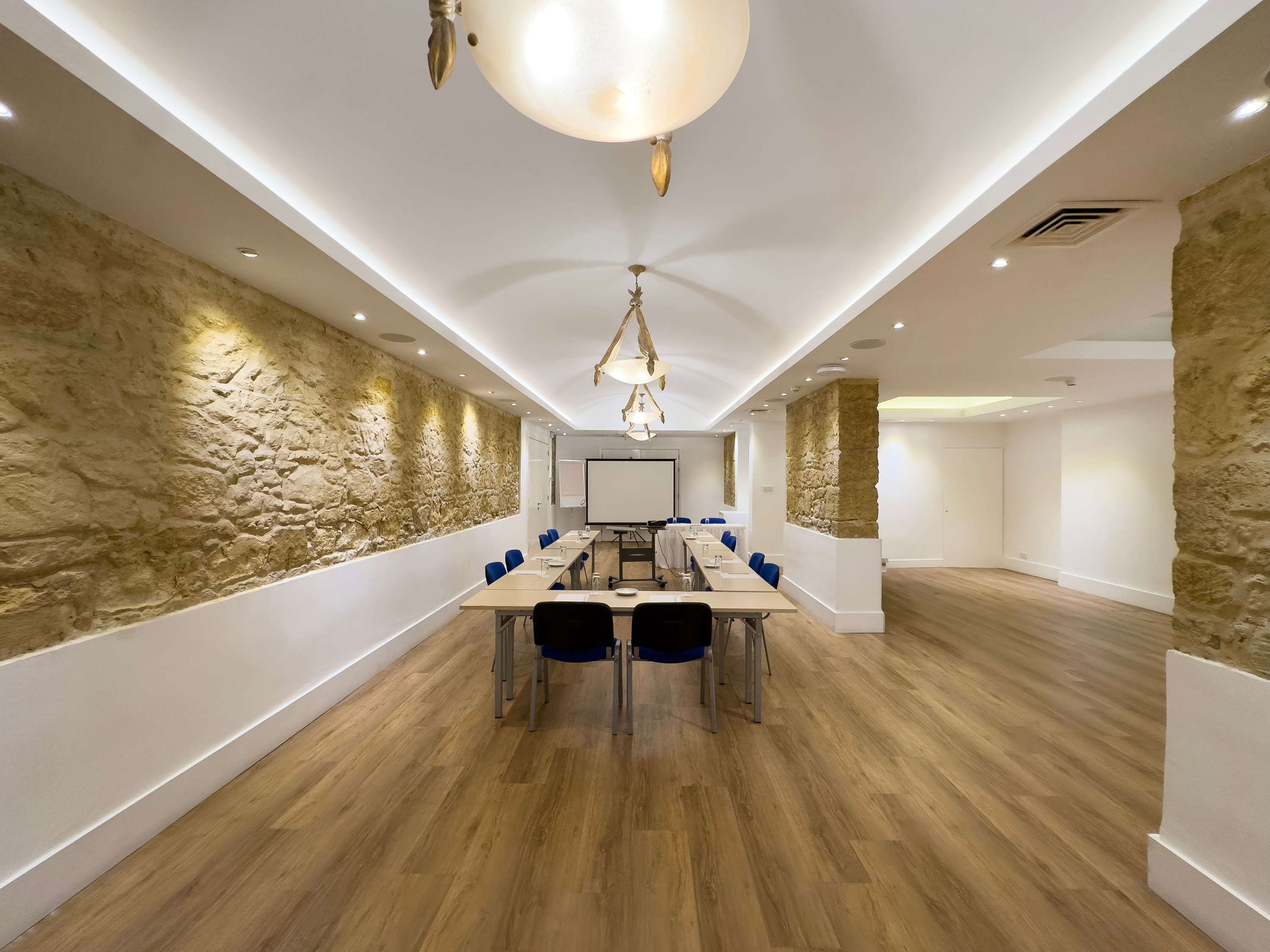 The Classic Hotel Nicosia - Handwritten Collection by null