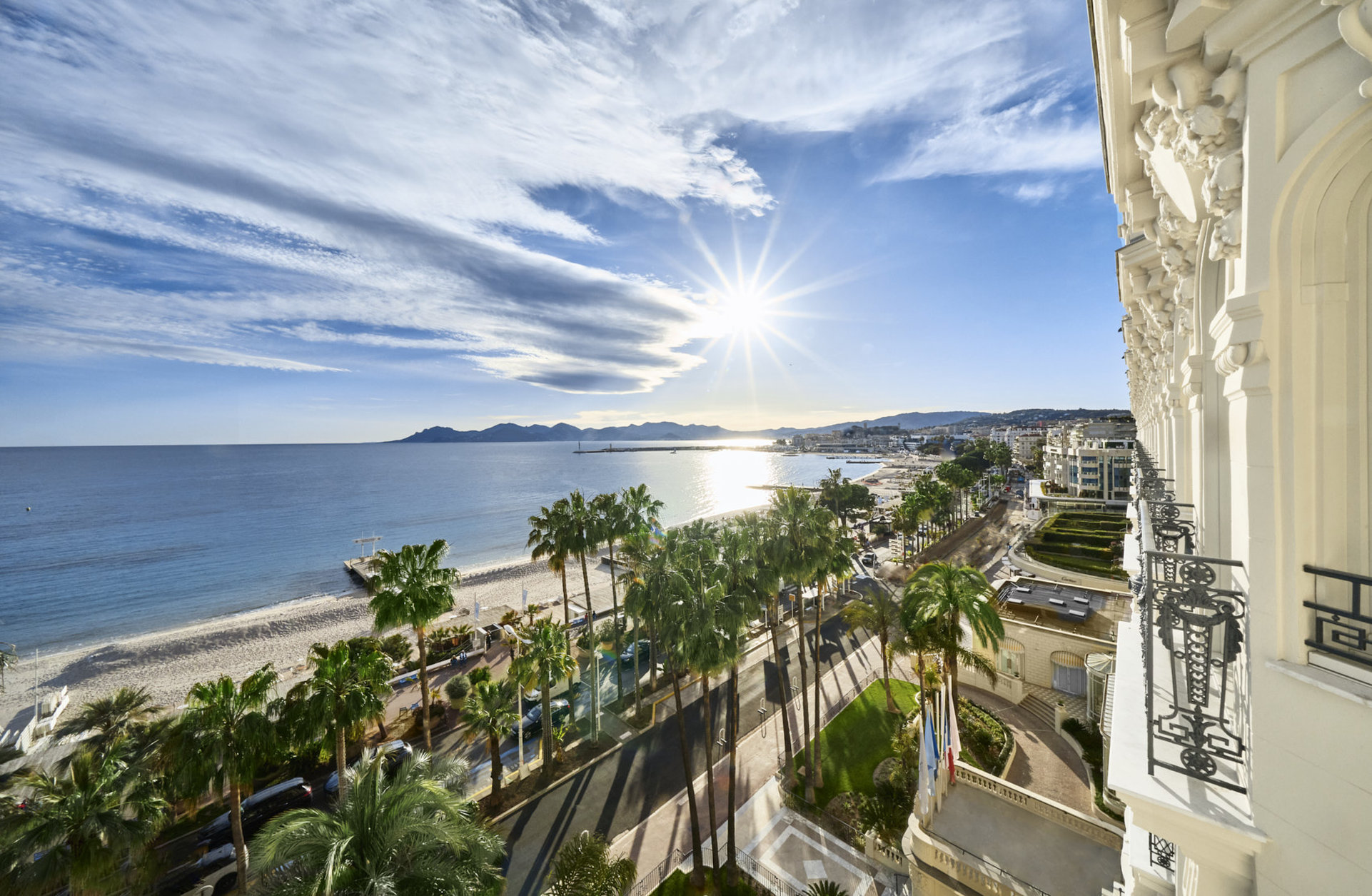 Carlton Cannes, a Regent Hotel by null